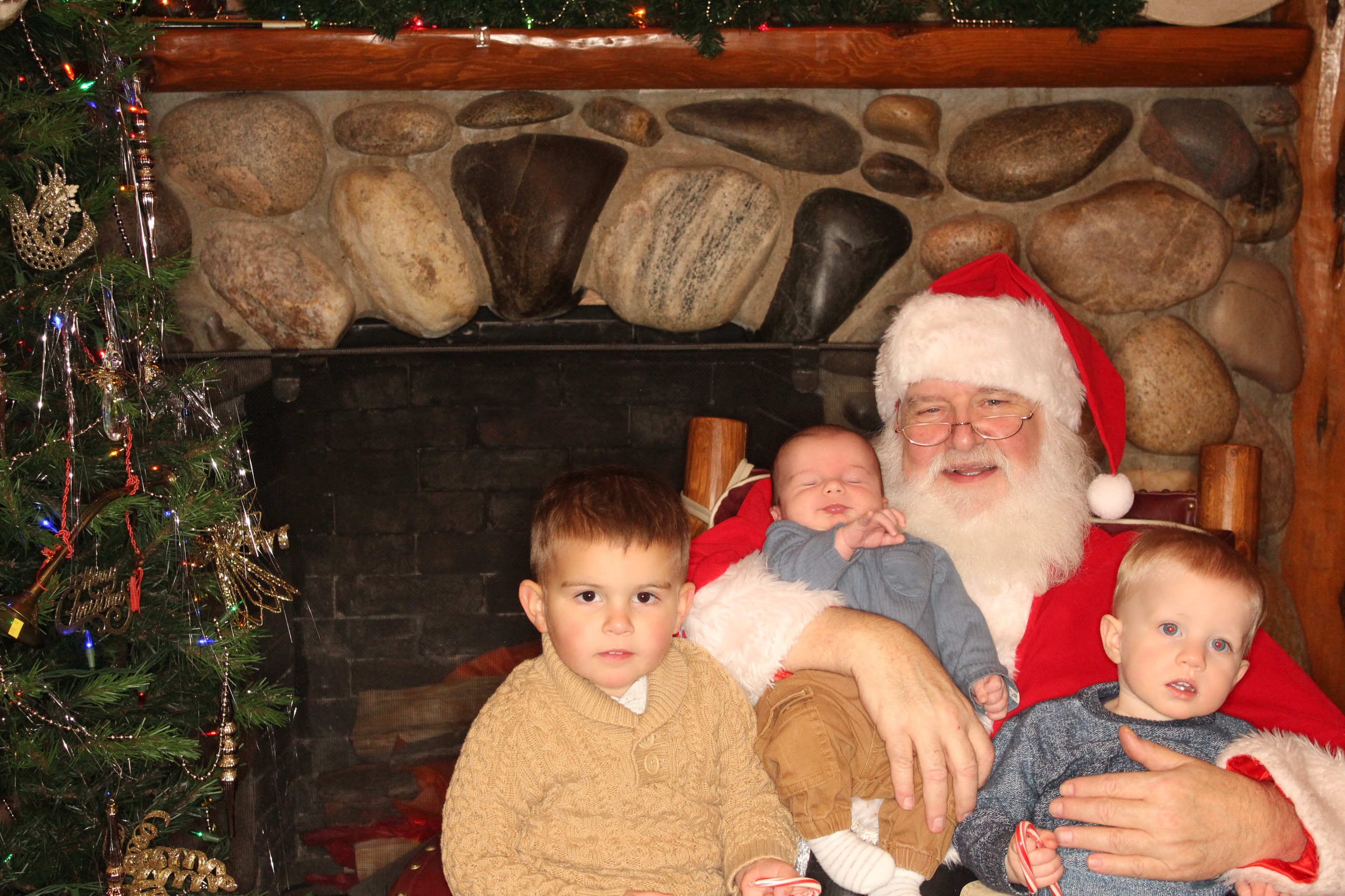 Western Heritage Center Holiday Party | View more photos from the event at gallery.photoboothbillings.com/u/PhotoBoothBillings/Western-Heritage-Center-Holiday-Party