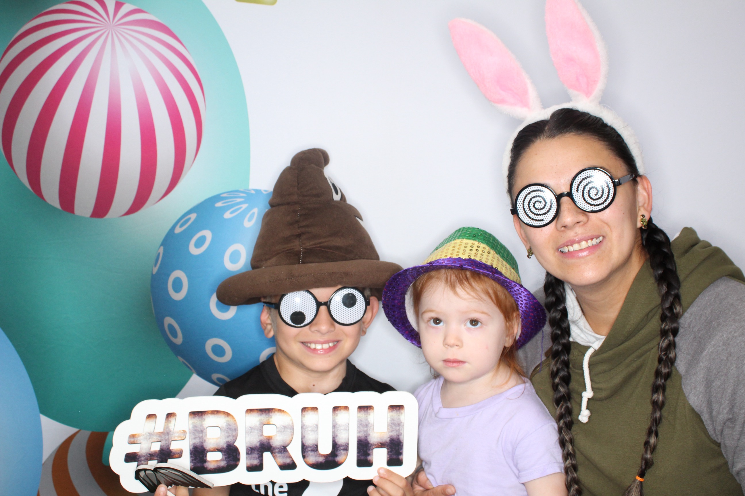 Wise Wonders Birthday | View more photos from the event at gallery.photoboothbillings.com/u/PhotoBoothBillings/Wise-Wonders-Birthday