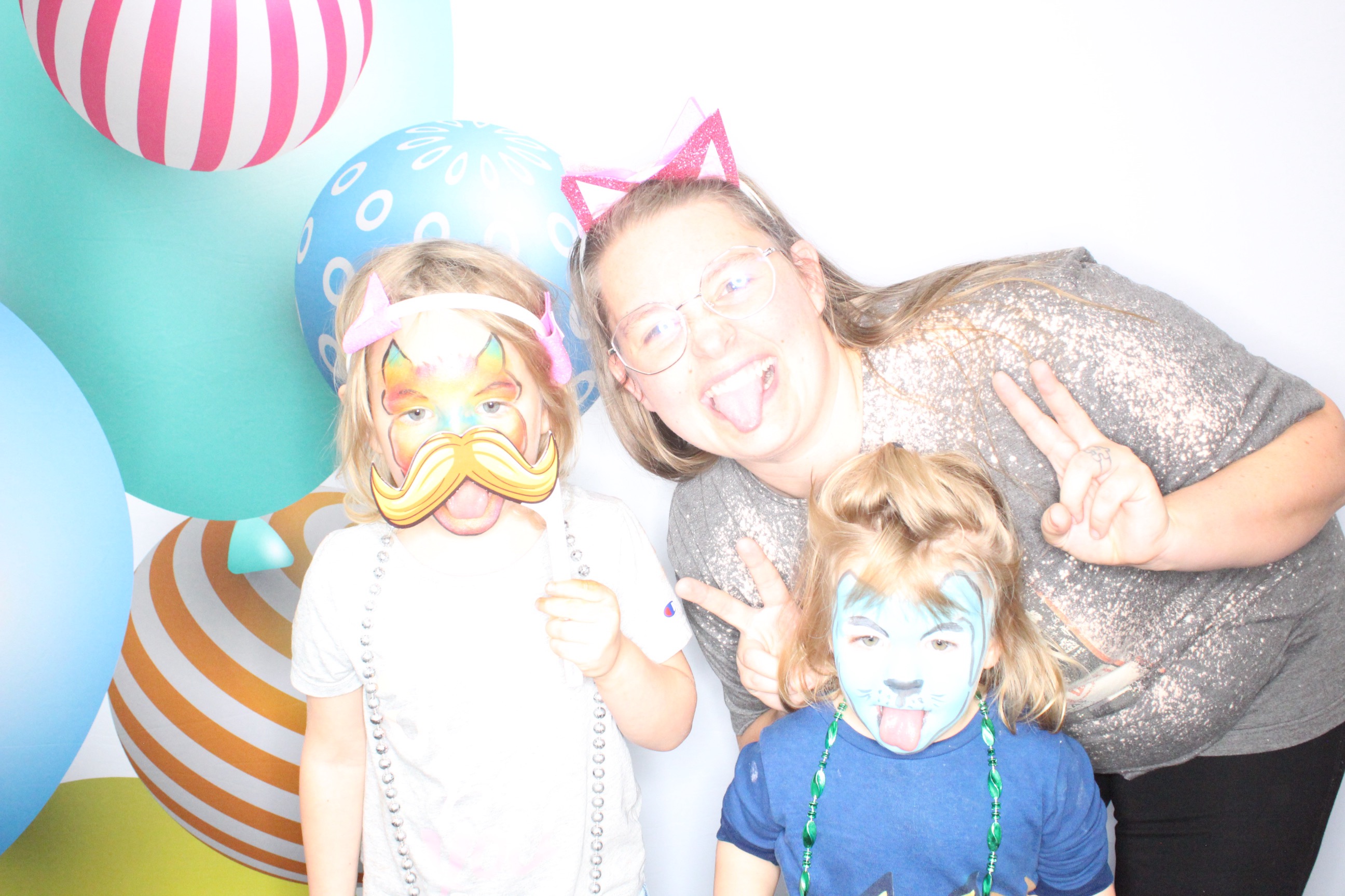 Wise Wonders Birthday | View more photos from the event at gallery.photoboothbillings.com/u/PhotoBoothBillings/Wise-Wonders-Birthday