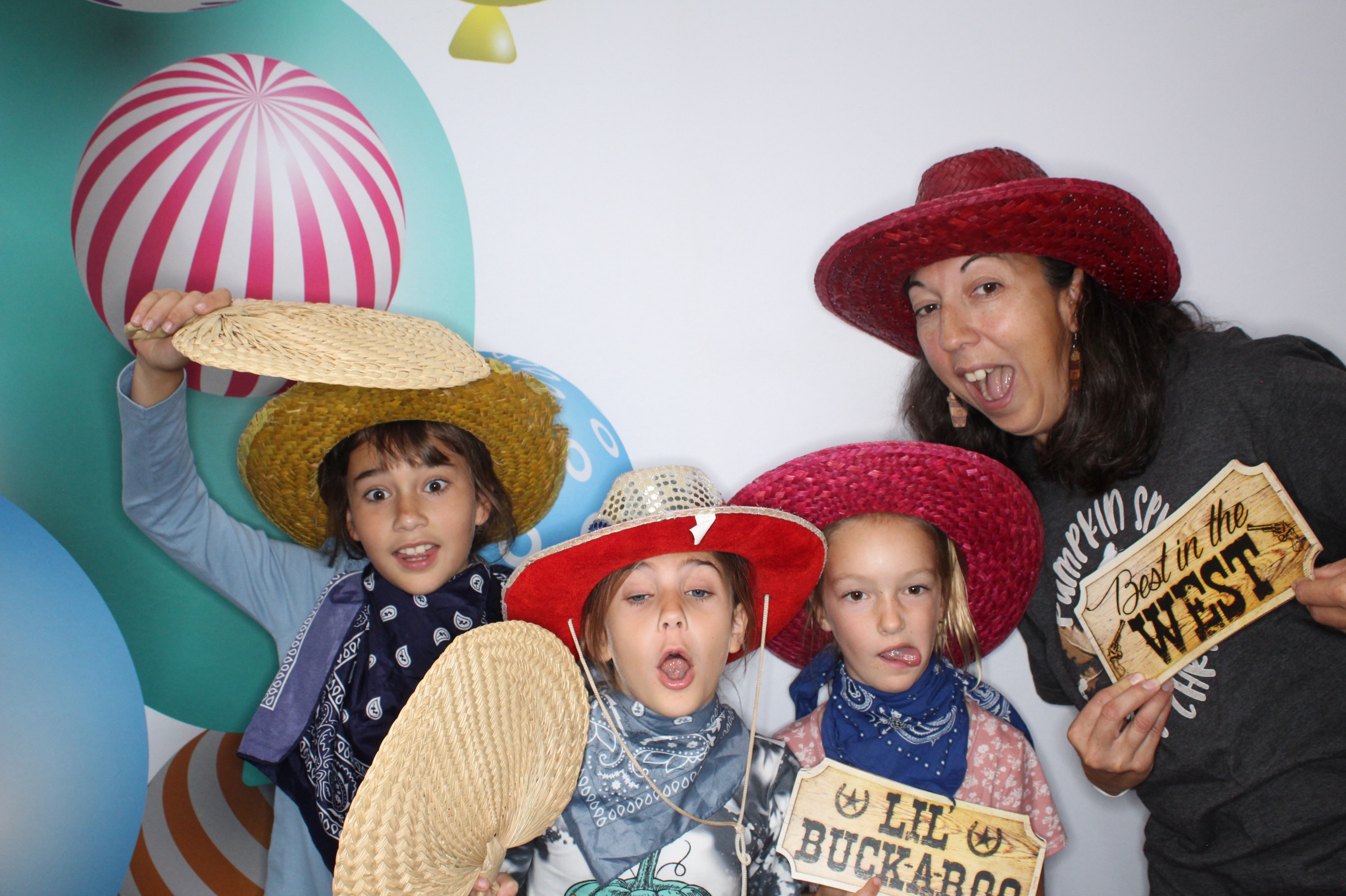 Wise Wonders Birthday | View more photos from the event at gallery.photoboothbillings.com/u/PhotoBoothBillings/Wise-Wonders-Birthday