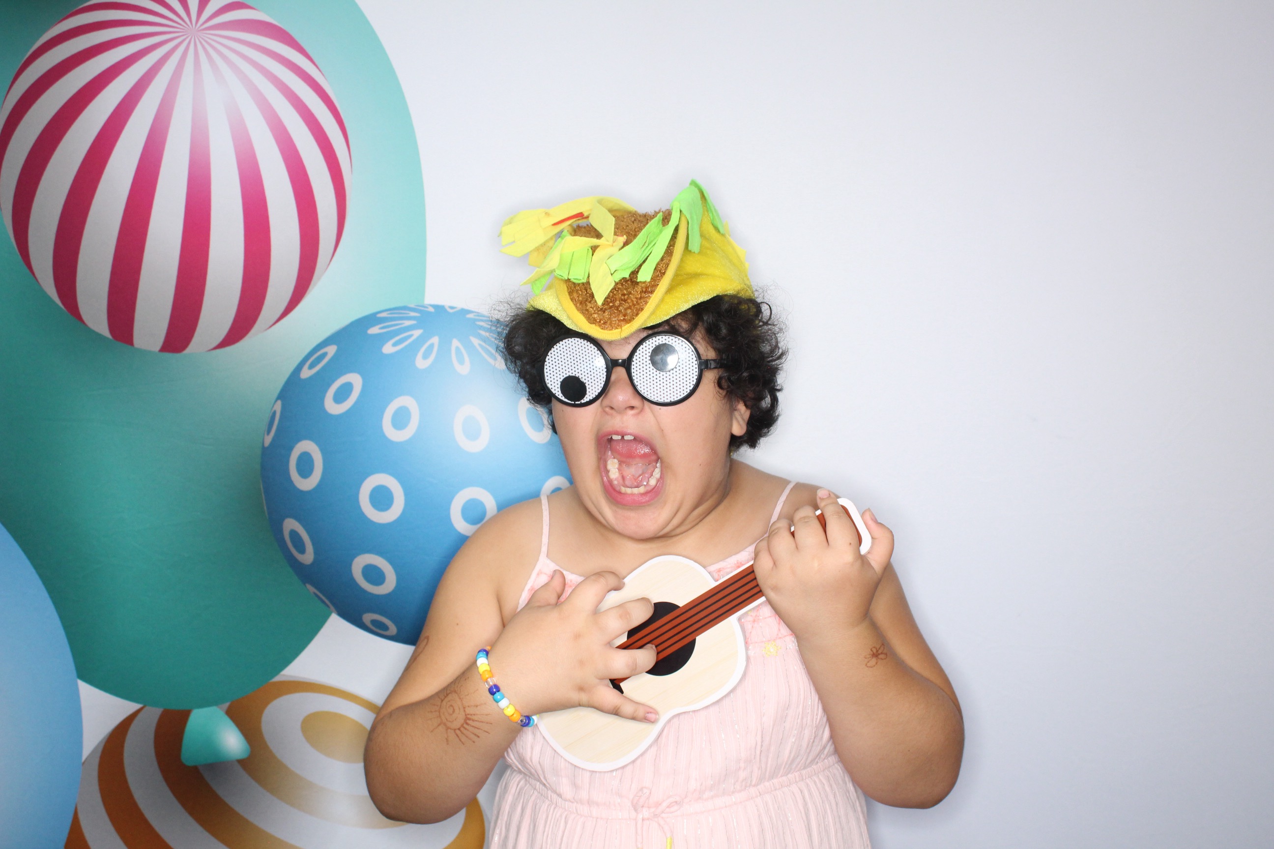 Wise Wonders Birthday | View more photos from the event at gallery.photoboothbillings.com/u/PhotoBoothBillings/Wise-Wonders-Birthday