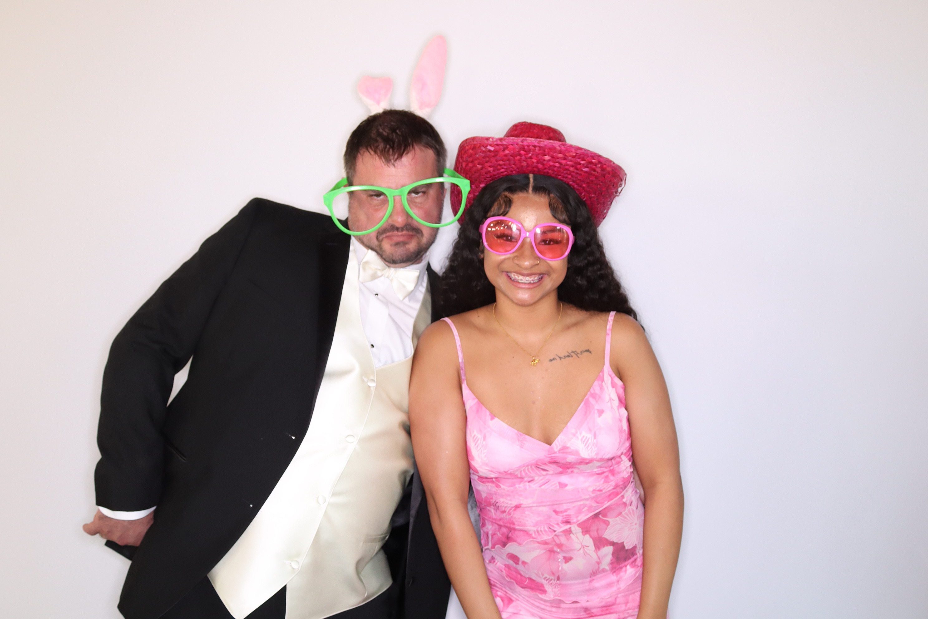 Aurore and Jeano's Wedding | View more photos from the event at gallery.photoboothbillings.com/u/PhotoBoothBillings/Aurore-and-Jeanos-Wedding