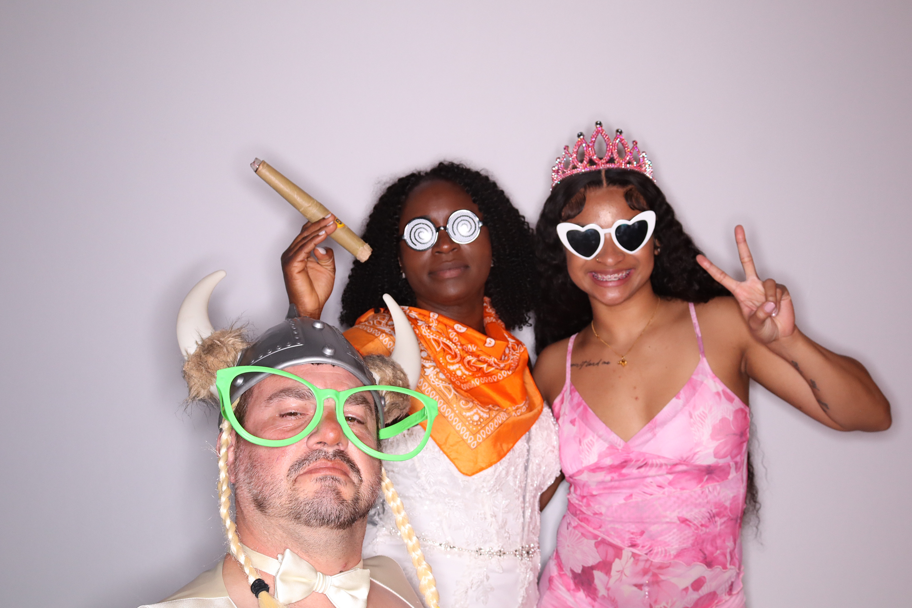 Aurore and Jeano's Wedding | View more photos from the event at gallery.photoboothbillings.com/u/PhotoBoothBillings/Aurore-and-Jeanos-Wedding