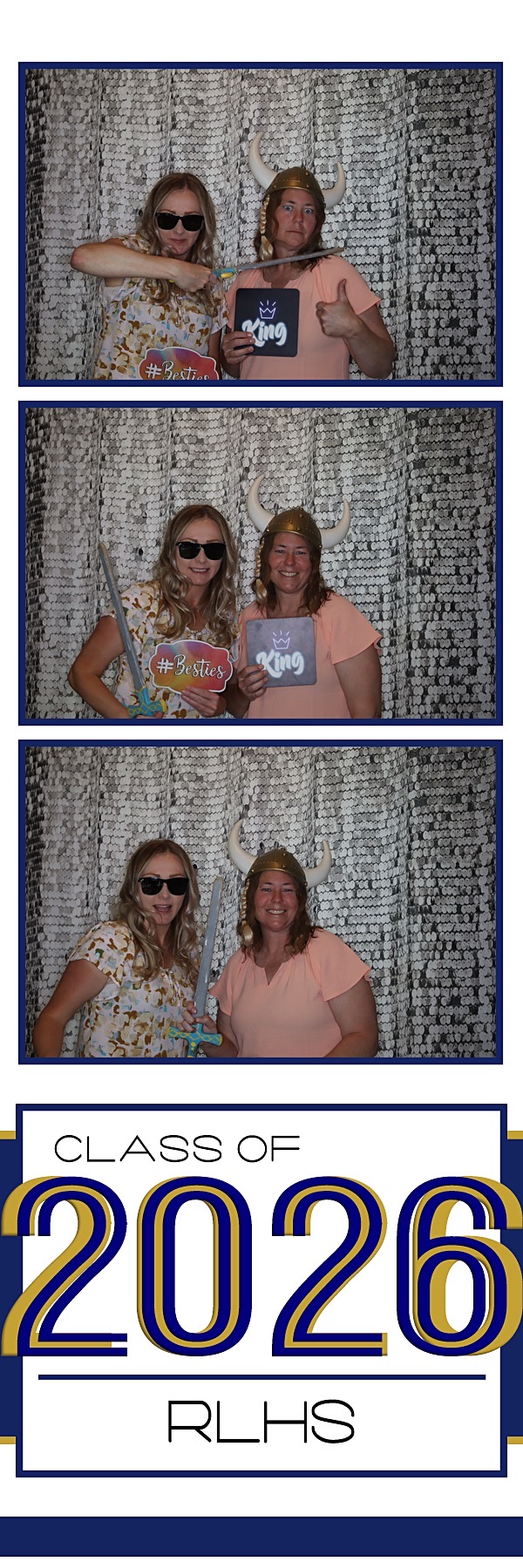 Graduation Party | View more photos from the event at gallery.photoboothbillings.com/u/PhotoBoothBillings/Graduation-Party-0