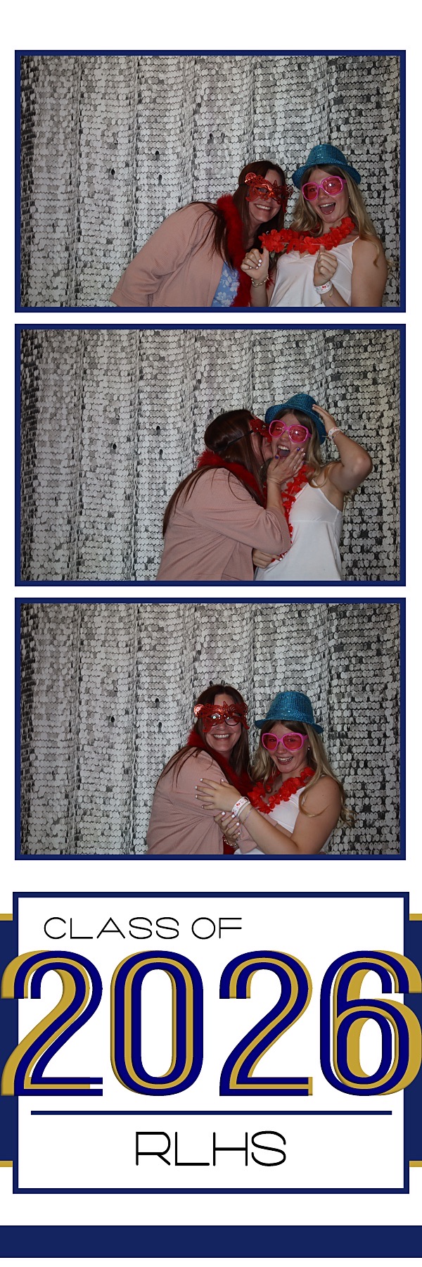 Graduation Party | View more photos from the event at gallery.photoboothbillings.com/u/PhotoBoothBillings/Graduation-Party-0