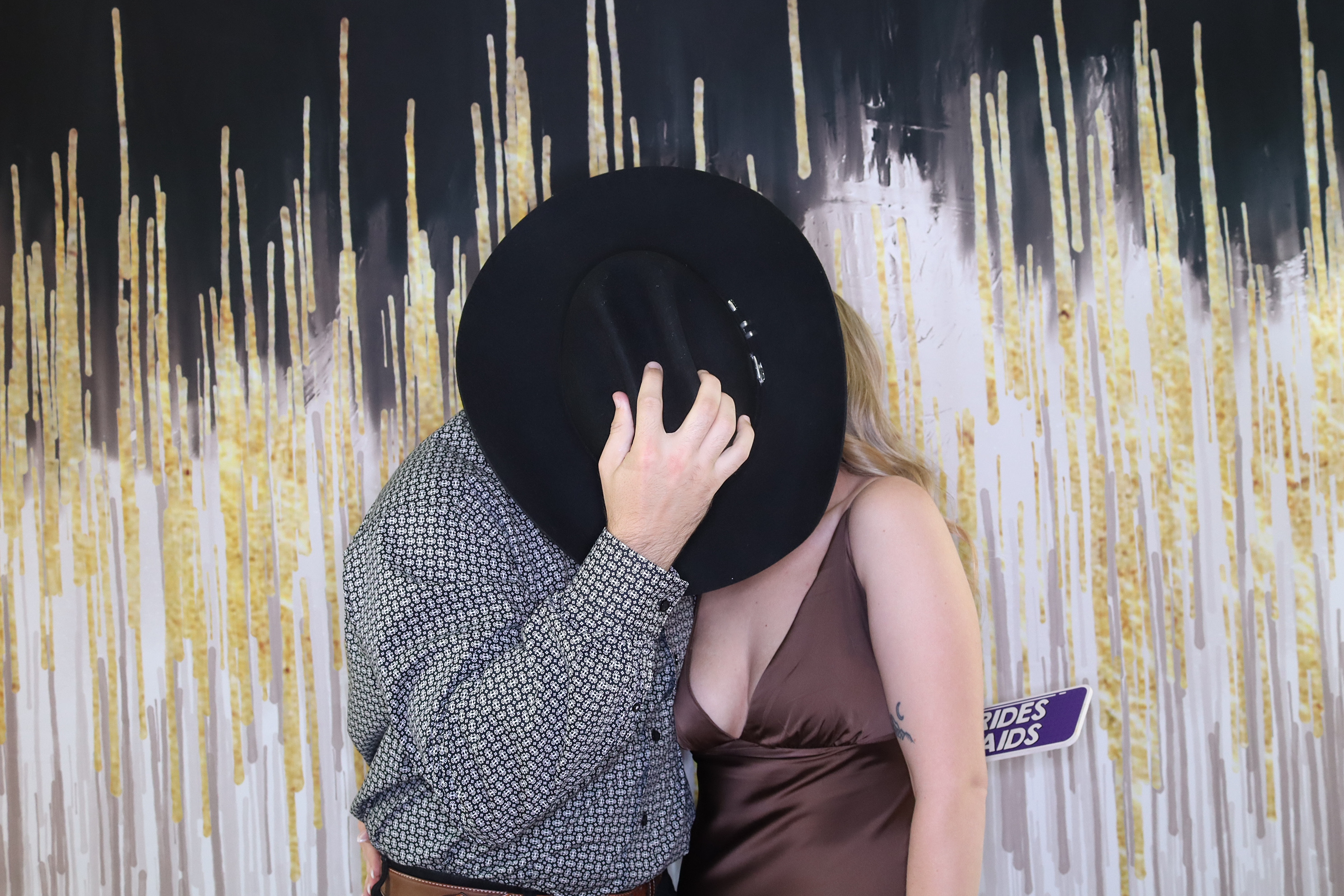 Sam and Shasta | View more photos from the event at gallery.photoboothbillings.com/u/PhotoBoothBillings/Sam-and-Shasta