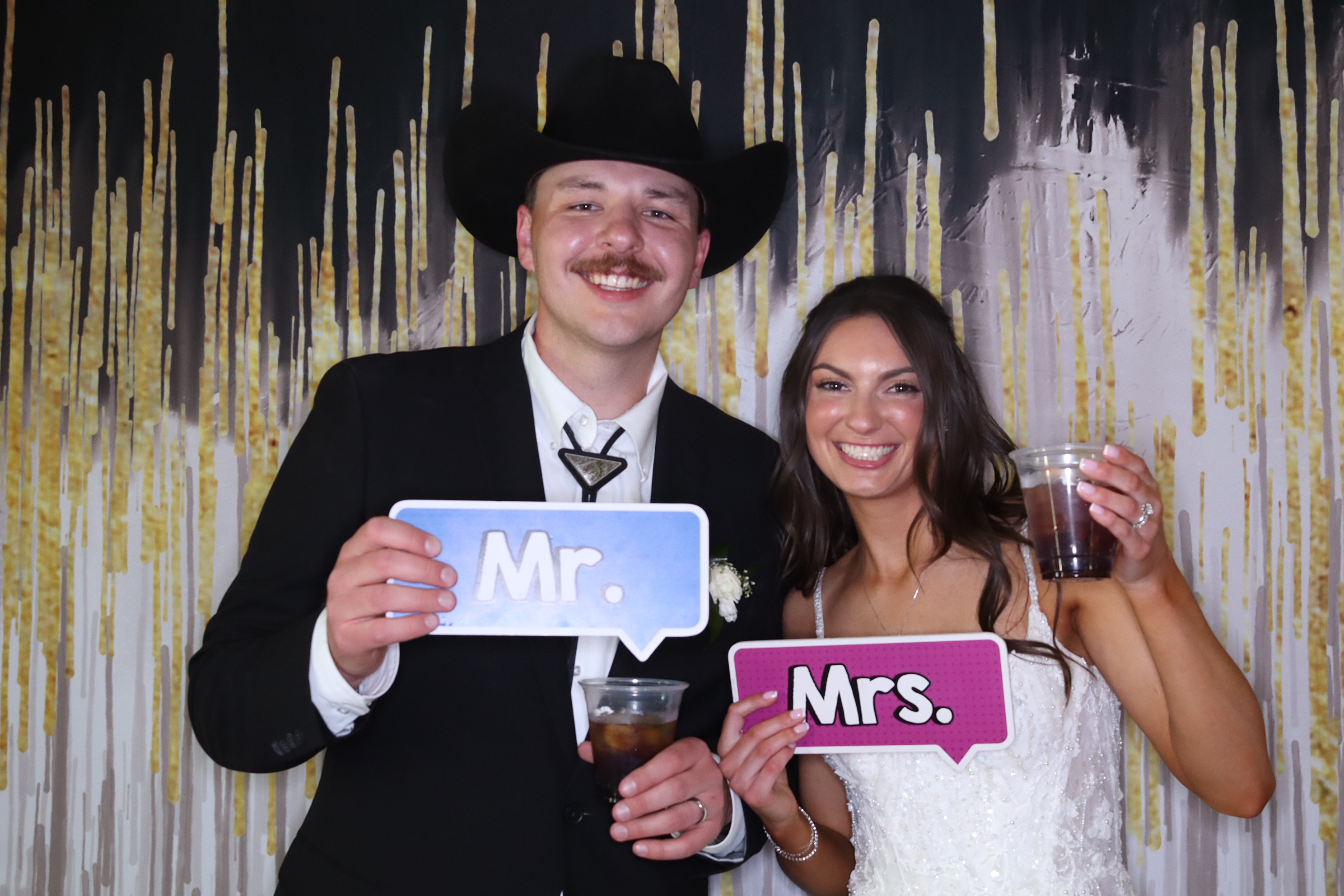 Sam and Shasta | View more photos from the event at gallery.photoboothbillings.com/u/PhotoBoothBillings/Sam-and-Shasta