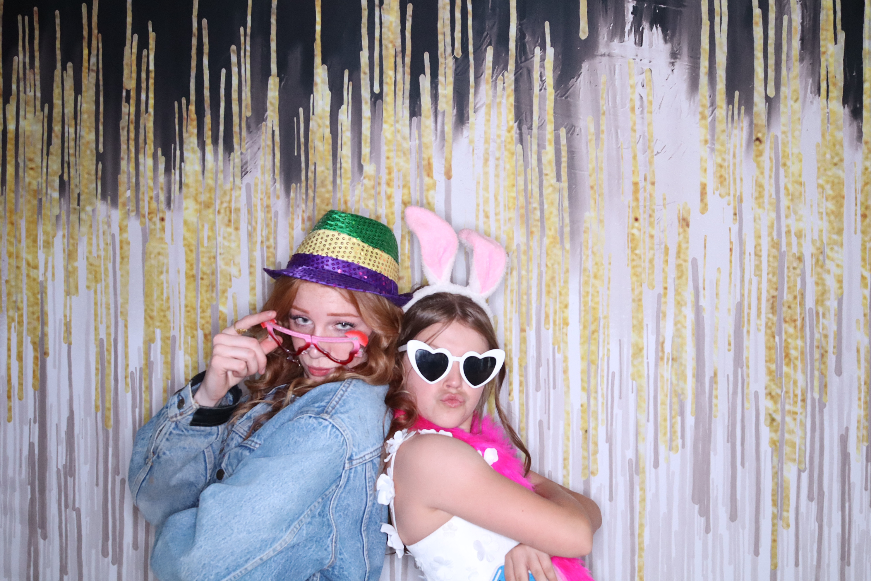 Sam and Shasta | View more photos from the event at gallery.photoboothbillings.com/u/PhotoBoothBillings/Sam-and-Shasta