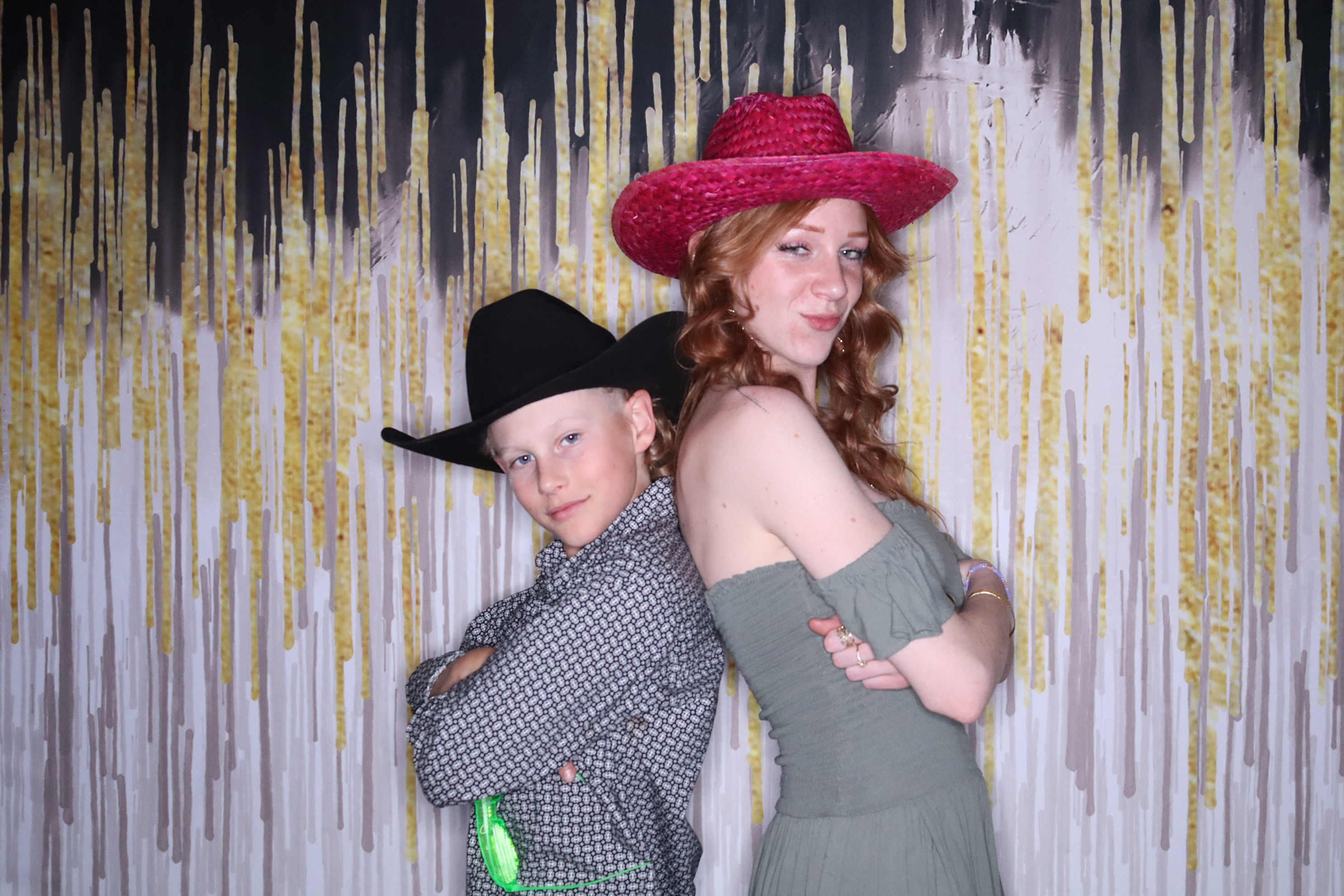 Sam and Shasta | View more photos from the event at gallery.photoboothbillings.com/u/PhotoBoothBillings/Sam-and-Shasta