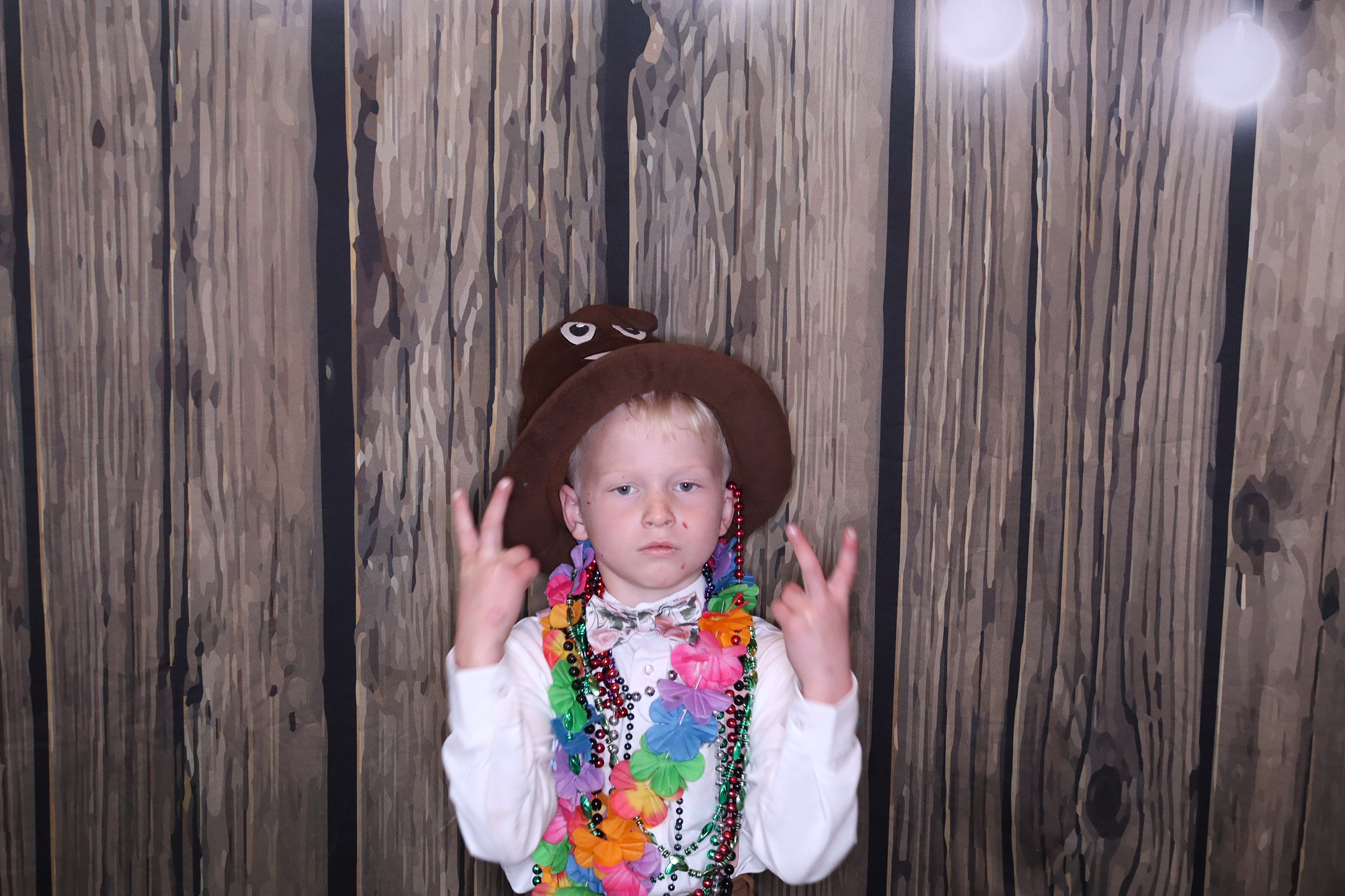 The Schuster Wedding | View more photos from the event at gallery.photoboothbillings.com/u/PhotoBoothBillings/The-Schuster-Wedding