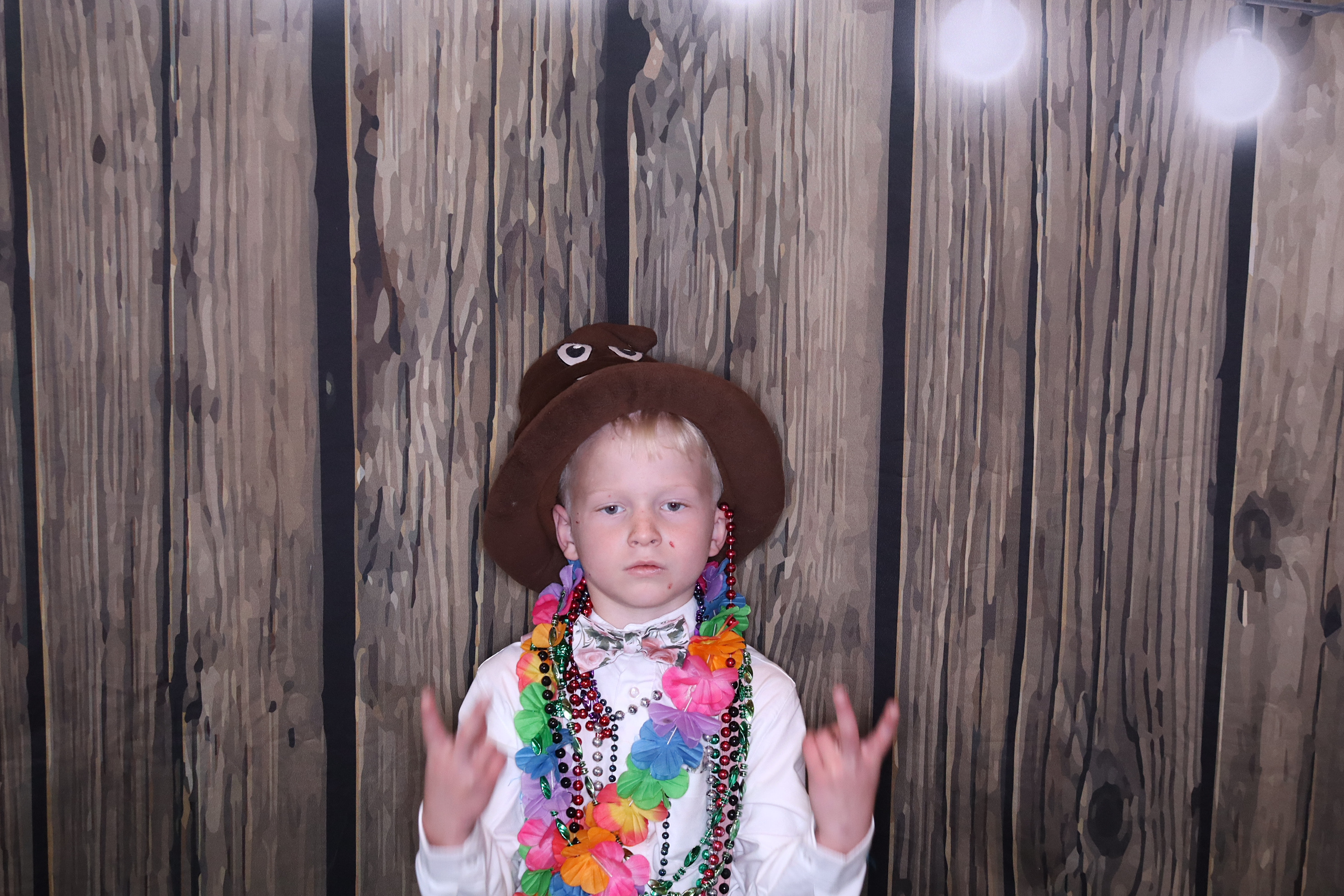 The Schuster Wedding | View more photos from the event at gallery.photoboothbillings.com/u/PhotoBoothBillings/The-Schuster-Wedding