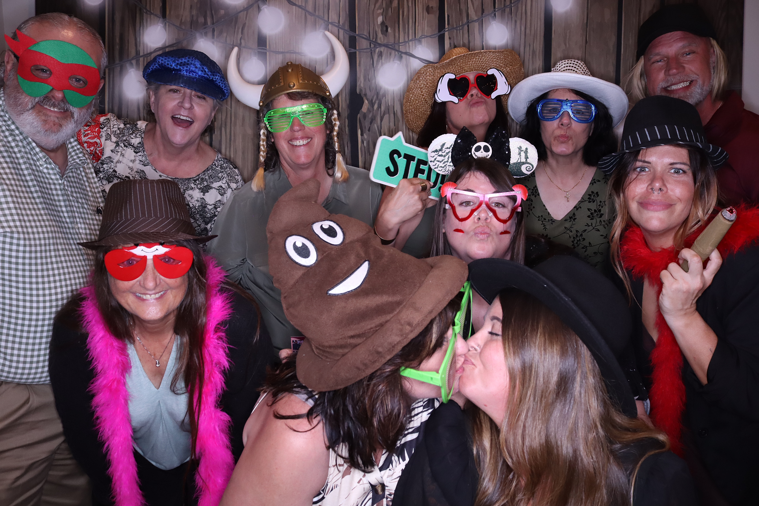 The Schuster Wedding | View more photos from the event at gallery.photoboothbillings.com/u/PhotoBoothBillings/The-Schuster-Wedding