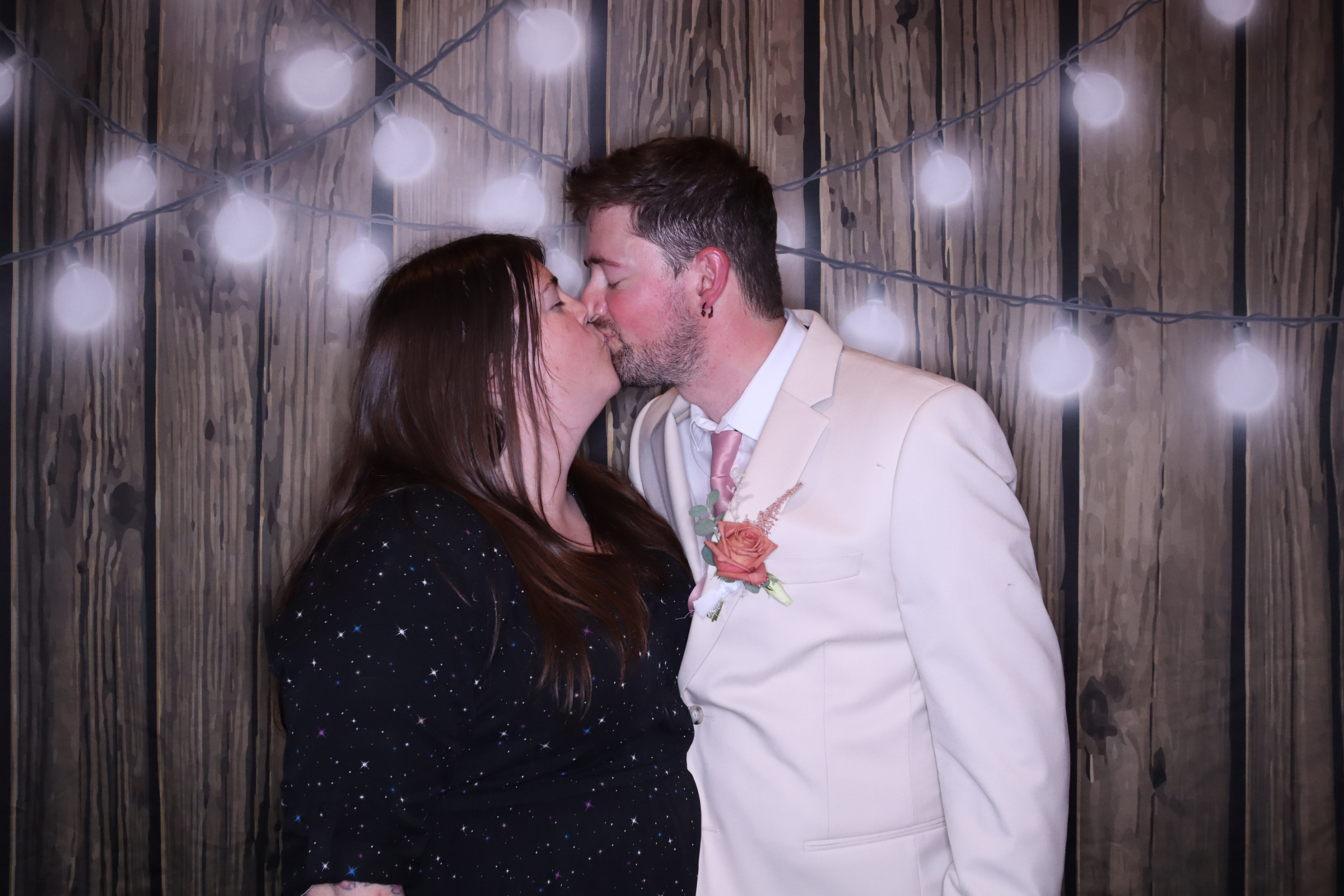 The Schuster Wedding | View more photos from the event at gallery.photoboothbillings.com/u/PhotoBoothBillings/The-Schuster-Wedding