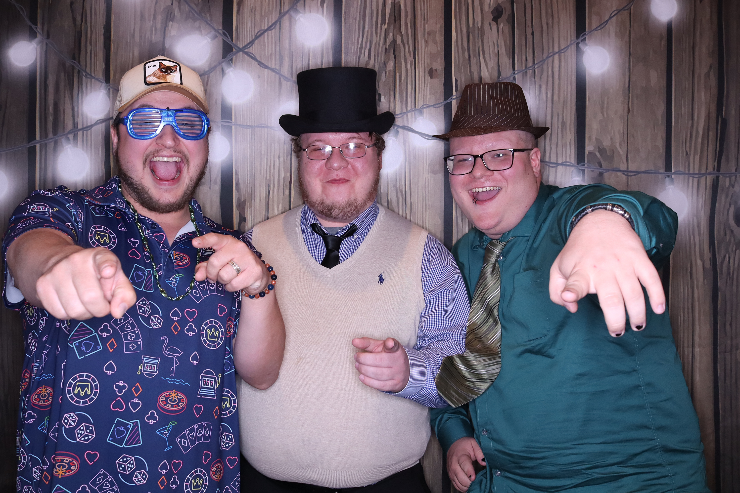The Schuster Wedding | View more photos from the event at gallery.photoboothbillings.com/u/PhotoBoothBillings/The-Schuster-Wedding