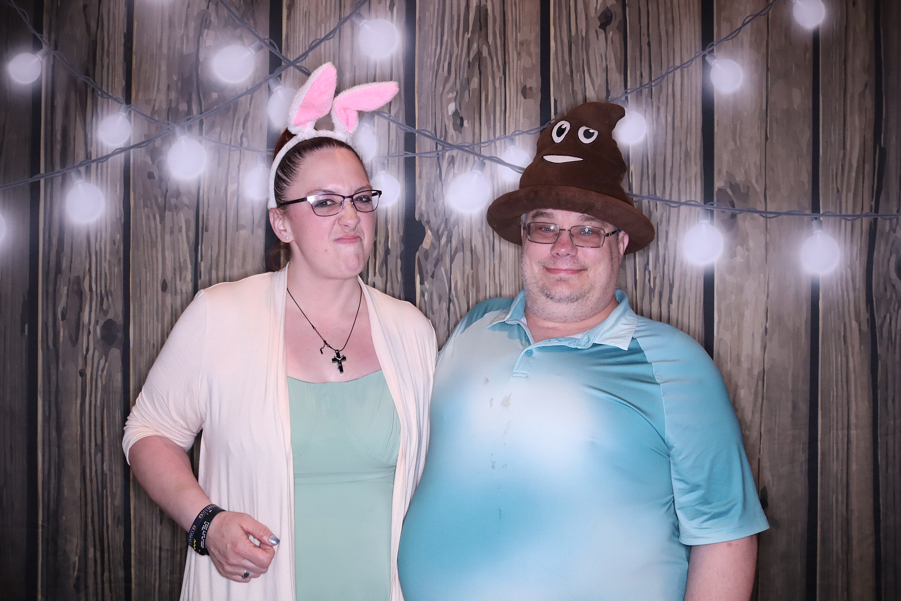 The Schuster Wedding | View more photos from the event at gallery.photoboothbillings.com/u/PhotoBoothBillings/The-Schuster-Wedding