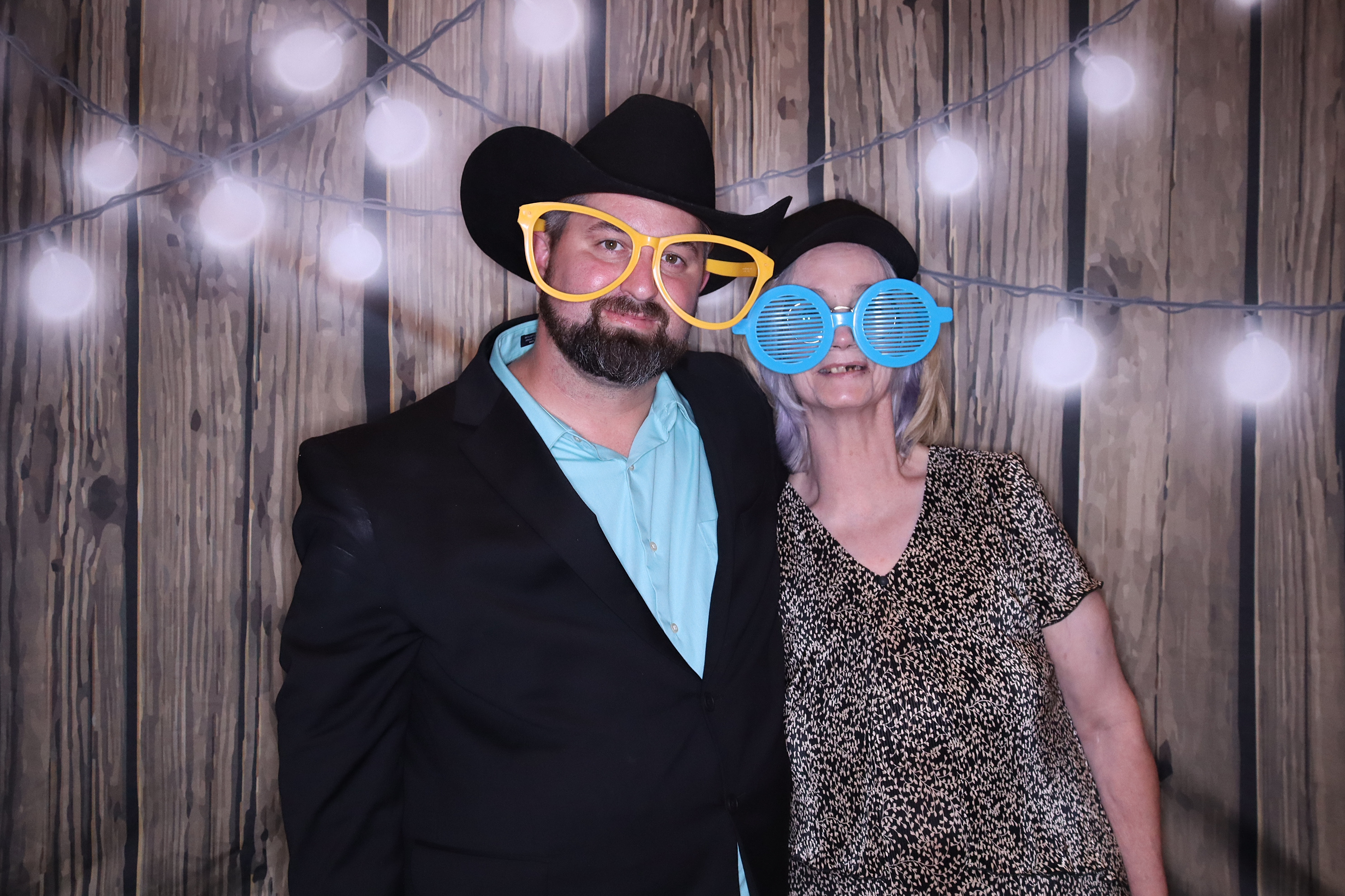 The Schuster Wedding | View more photos from the event at gallery.photoboothbillings.com/u/PhotoBoothBillings/The-Schuster-Wedding