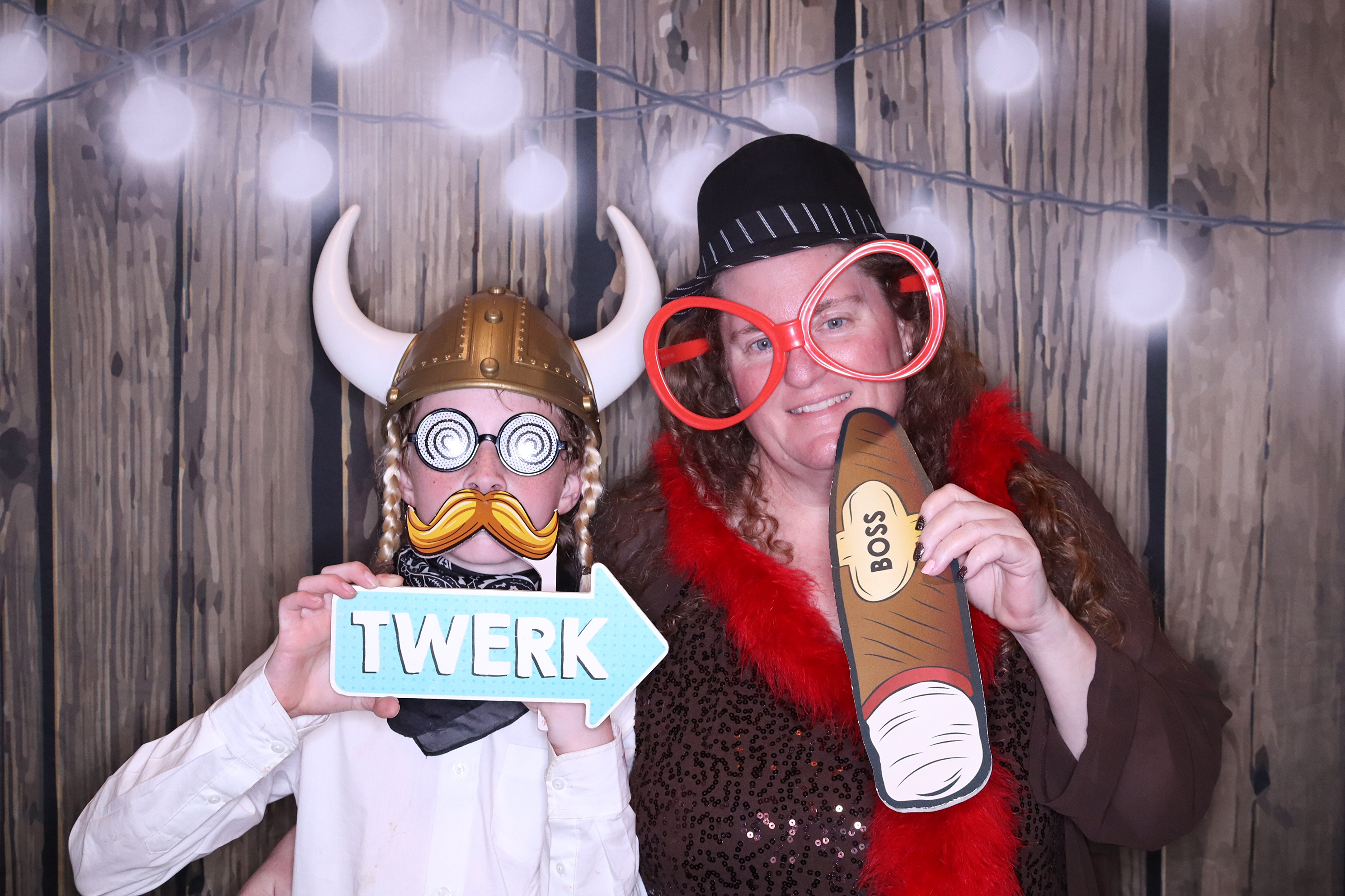 The Schuster Wedding | View more photos from the event at gallery.photoboothbillings.com/u/PhotoBoothBillings/The-Schuster-Wedding