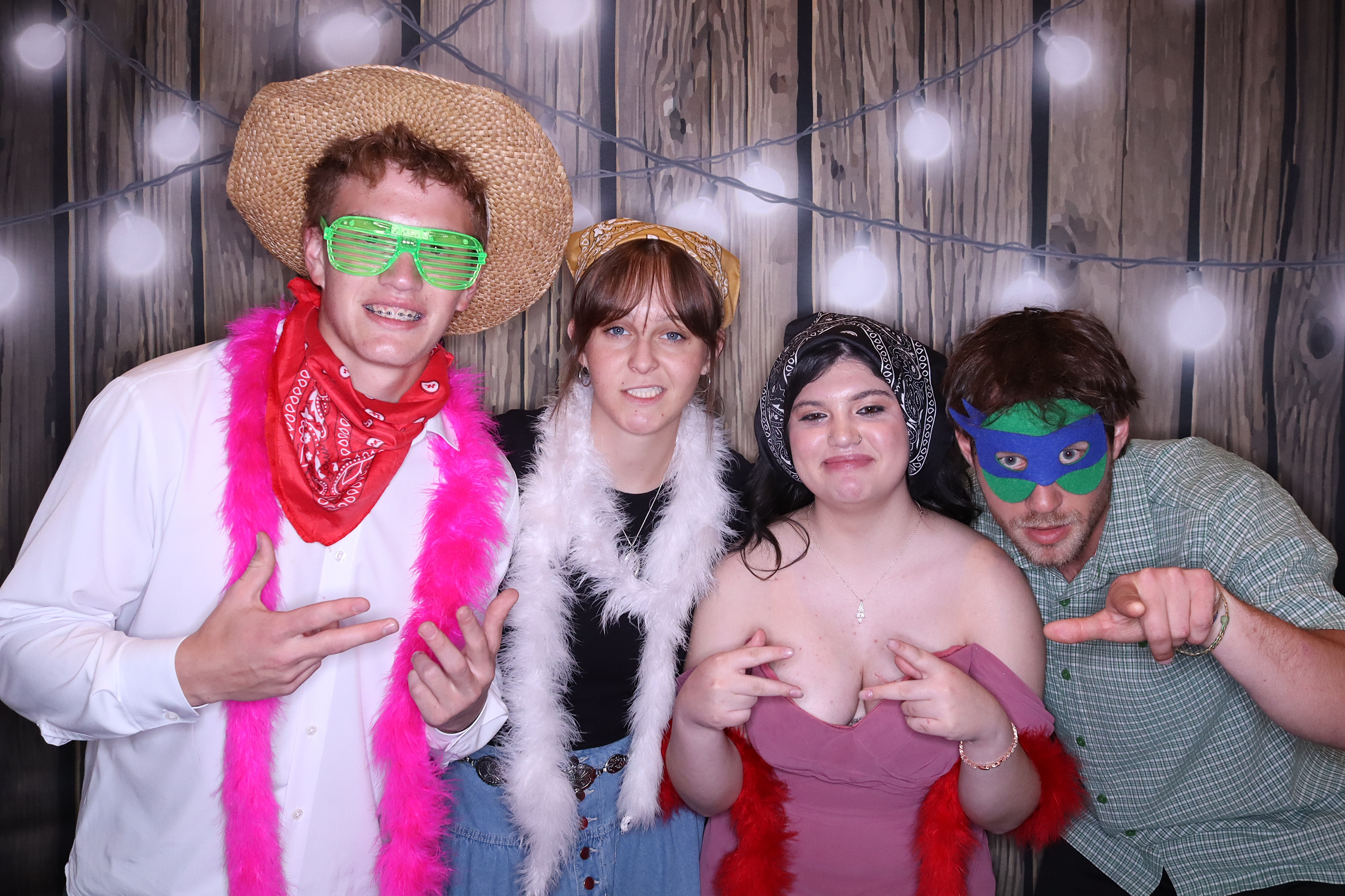 The Schuster Wedding | View more photos from the event at gallery.photoboothbillings.com/u/PhotoBoothBillings/The-Schuster-Wedding