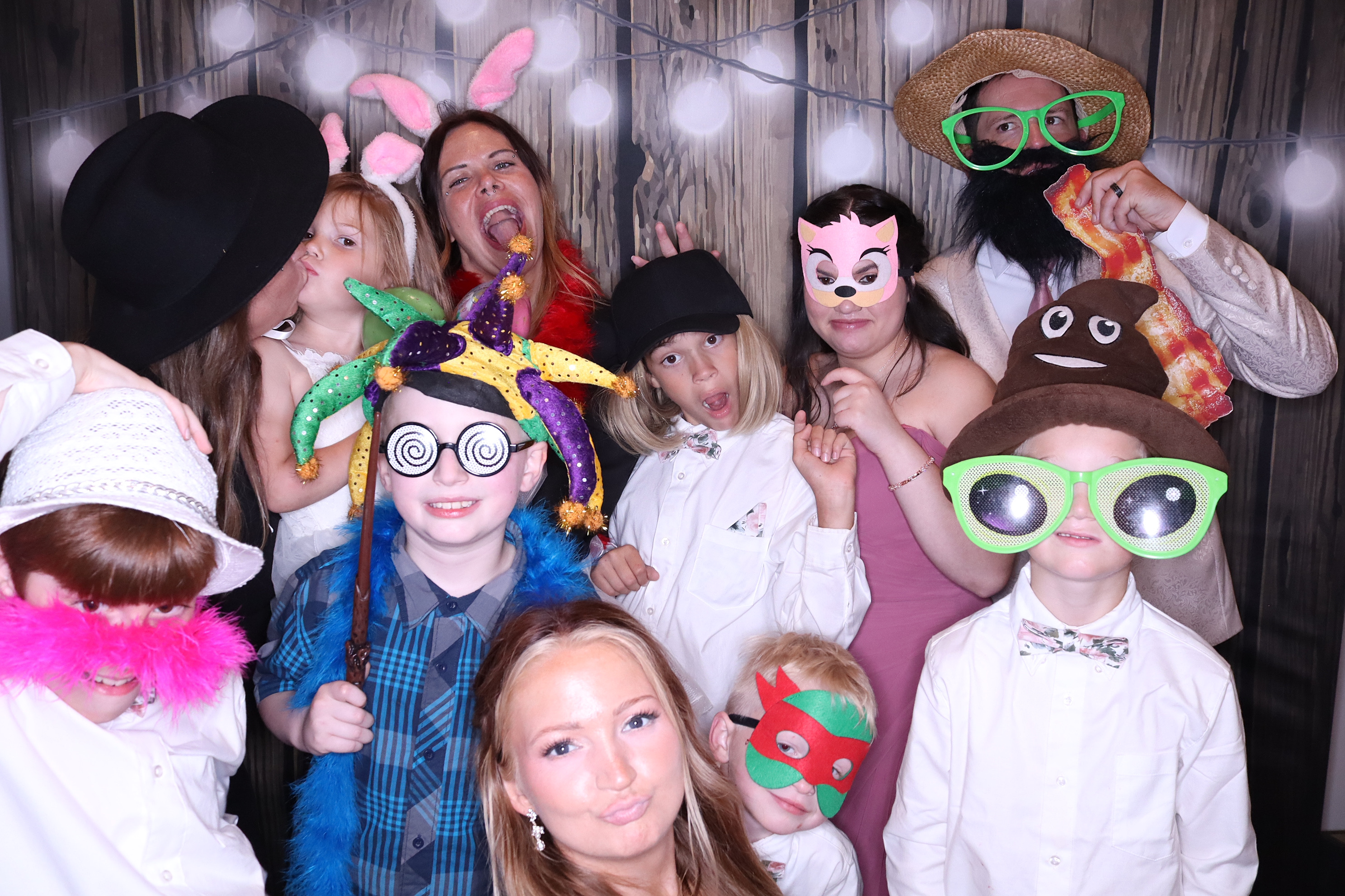 The Schuster Wedding | View more photos from the event at gallery.photoboothbillings.com/u/PhotoBoothBillings/The-Schuster-Wedding