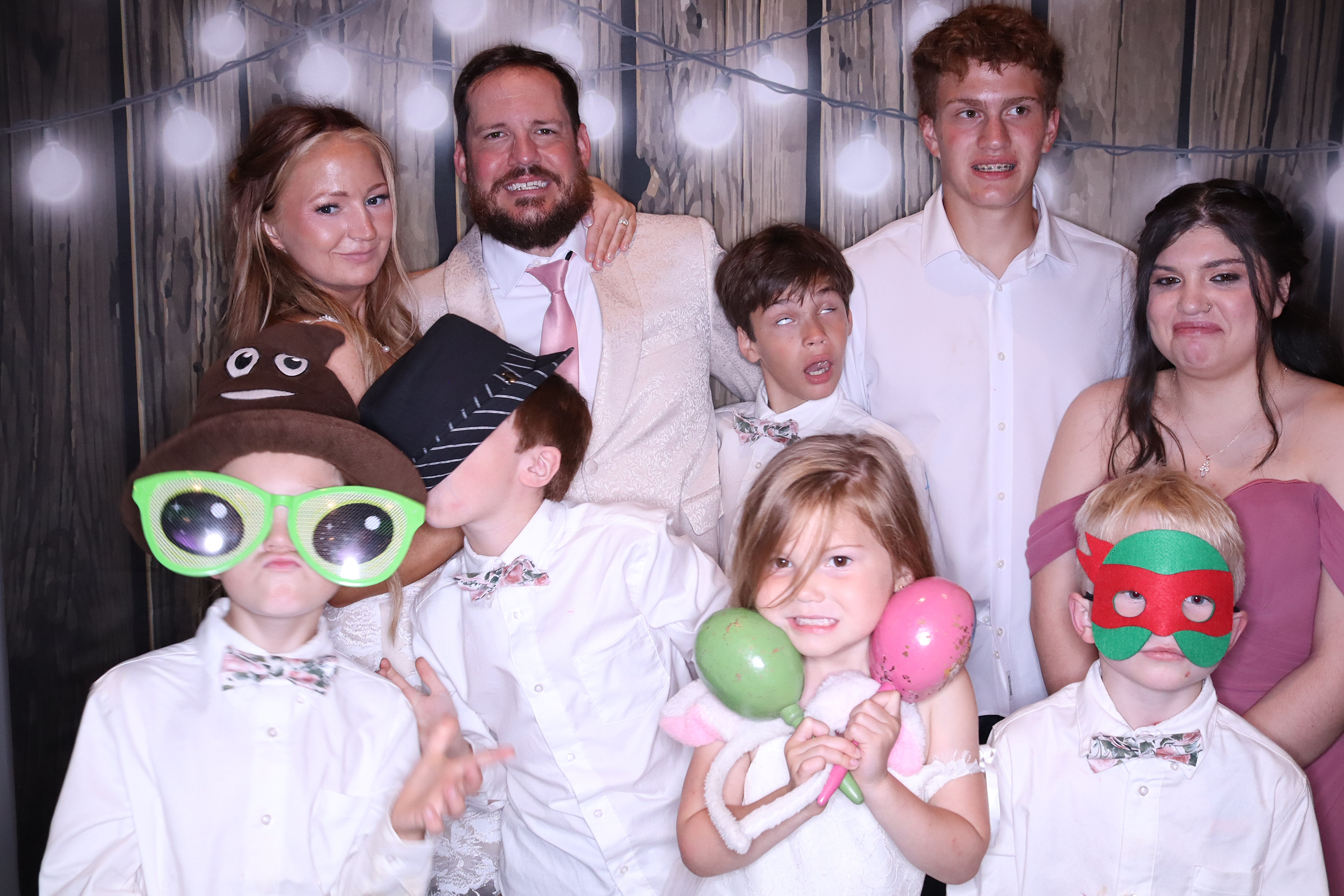 The Schuster Wedding | View more photos from the event at gallery.photoboothbillings.com/u/PhotoBoothBillings/The-Schuster-Wedding