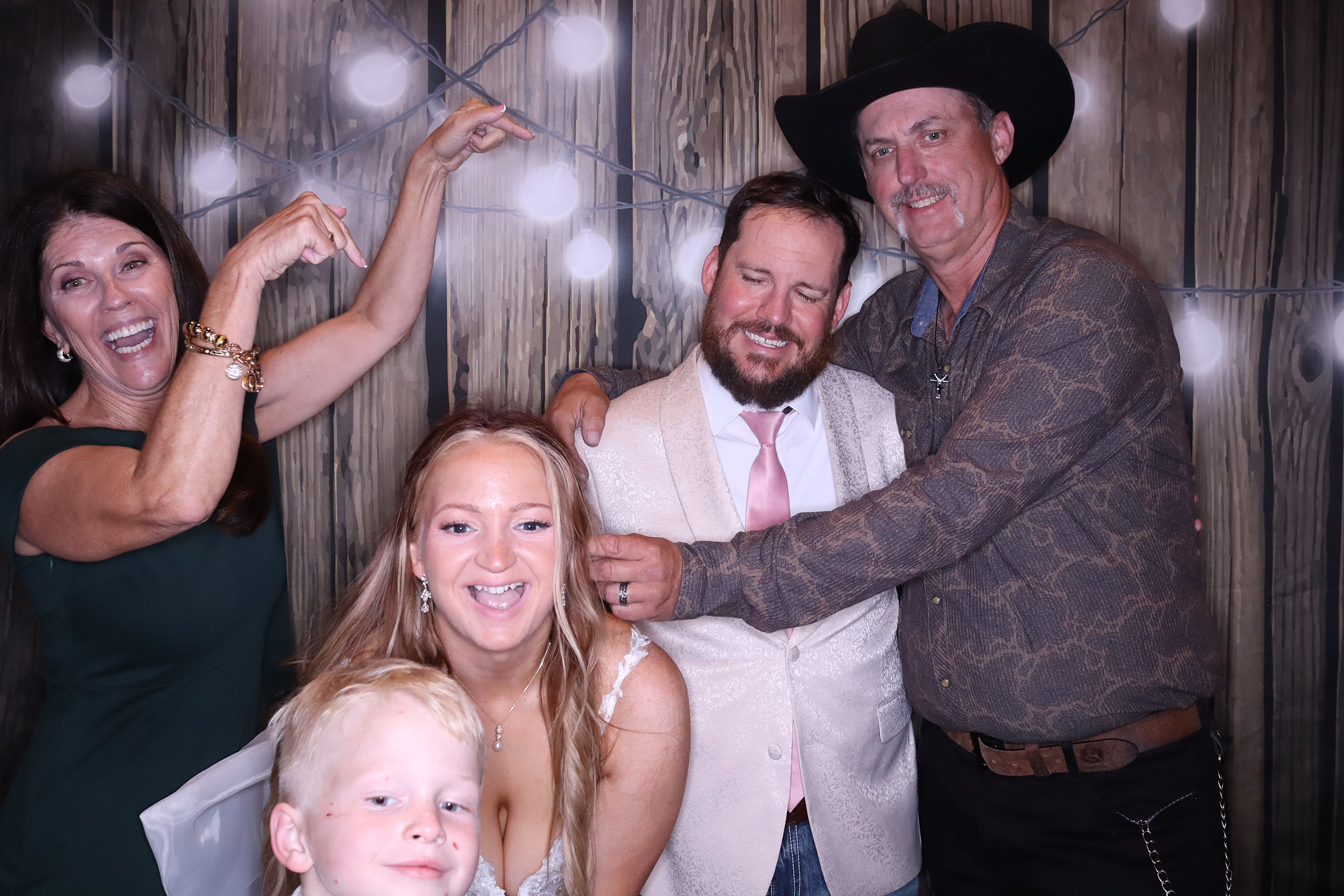 The Schuster Wedding | View more photos from the event at gallery.photoboothbillings.com/u/PhotoBoothBillings/The-Schuster-Wedding