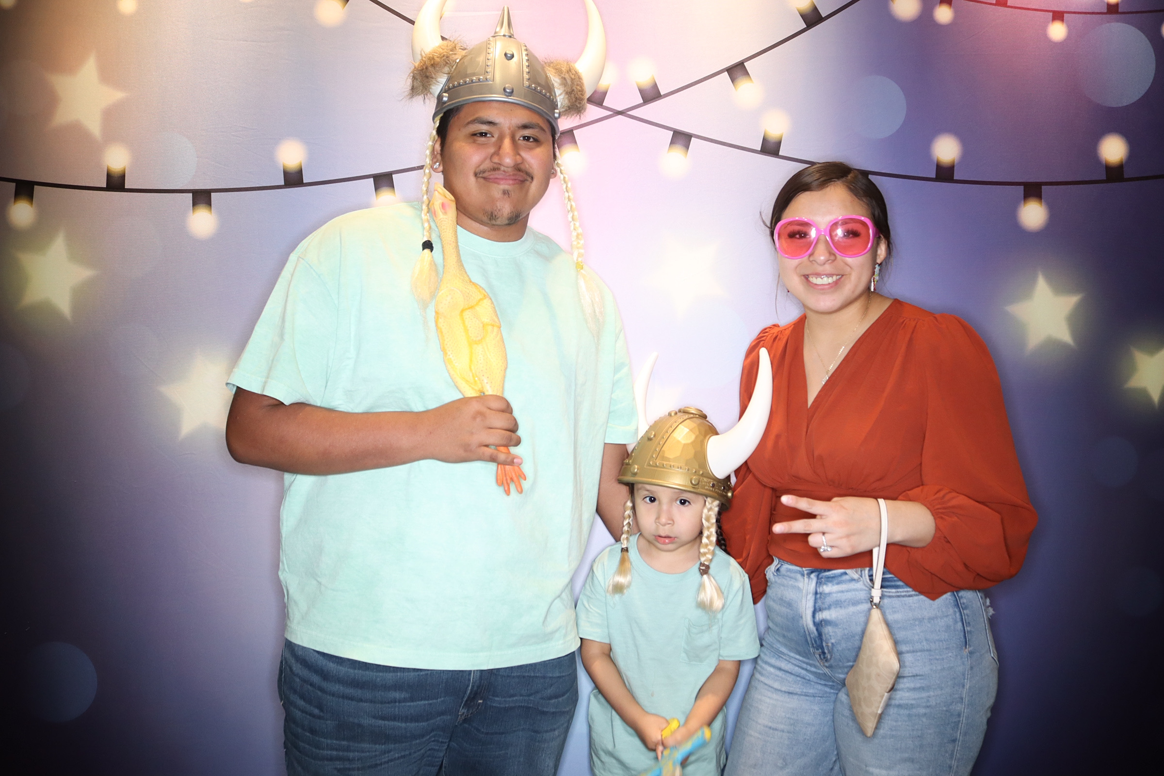 Tia and Gabrial Wedding | View more photos from the event at gallery.photoboothbillings.com/u/PhotoBoothBillings/Tia-and-Gabrial-Wedding