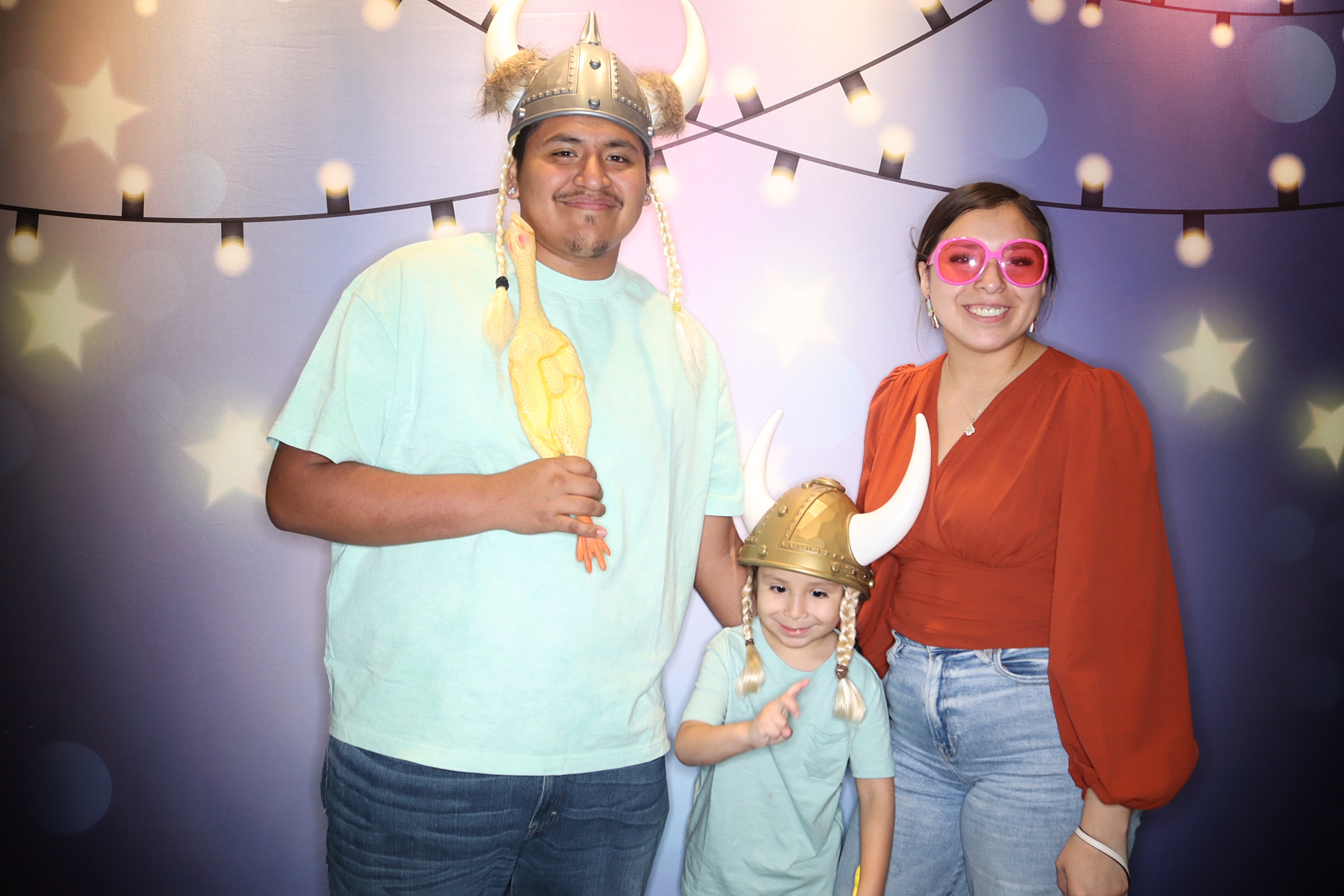 Tia and Gabrial Wedding | View more photos from the event at gallery.photoboothbillings.com/u/PhotoBoothBillings/Tia-and-Gabrial-Wedding