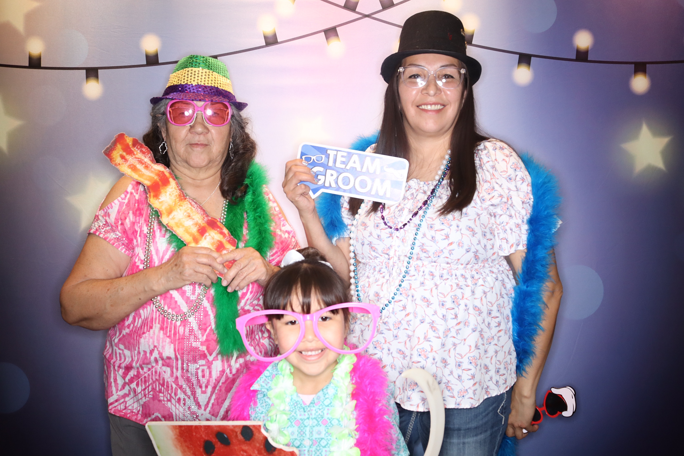 Tia and Gabrial Wedding | View more photos from the event at gallery.photoboothbillings.com/u/PhotoBoothBillings/Tia-and-Gabrial-Wedding