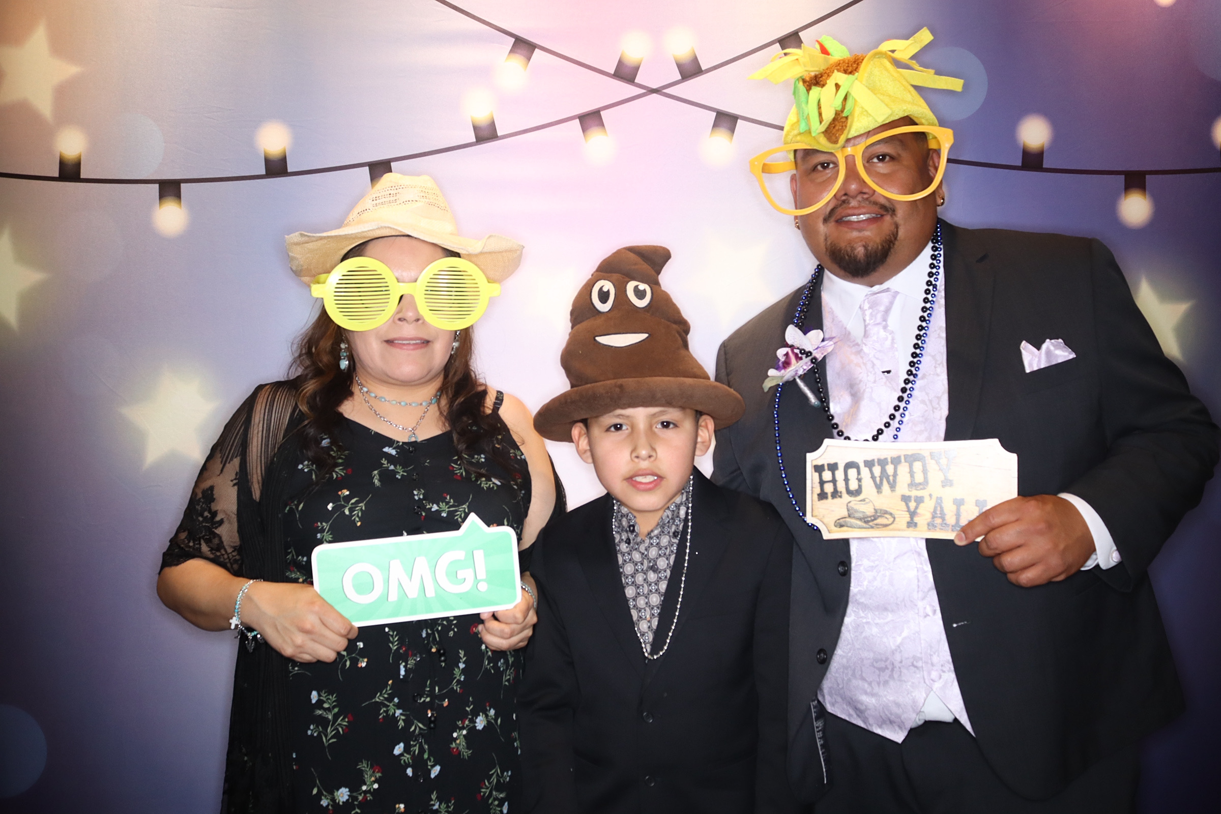 Tia and Gabrial Wedding | View more photos from the event at gallery.photoboothbillings.com/u/PhotoBoothBillings/Tia-and-Gabrial-Wedding