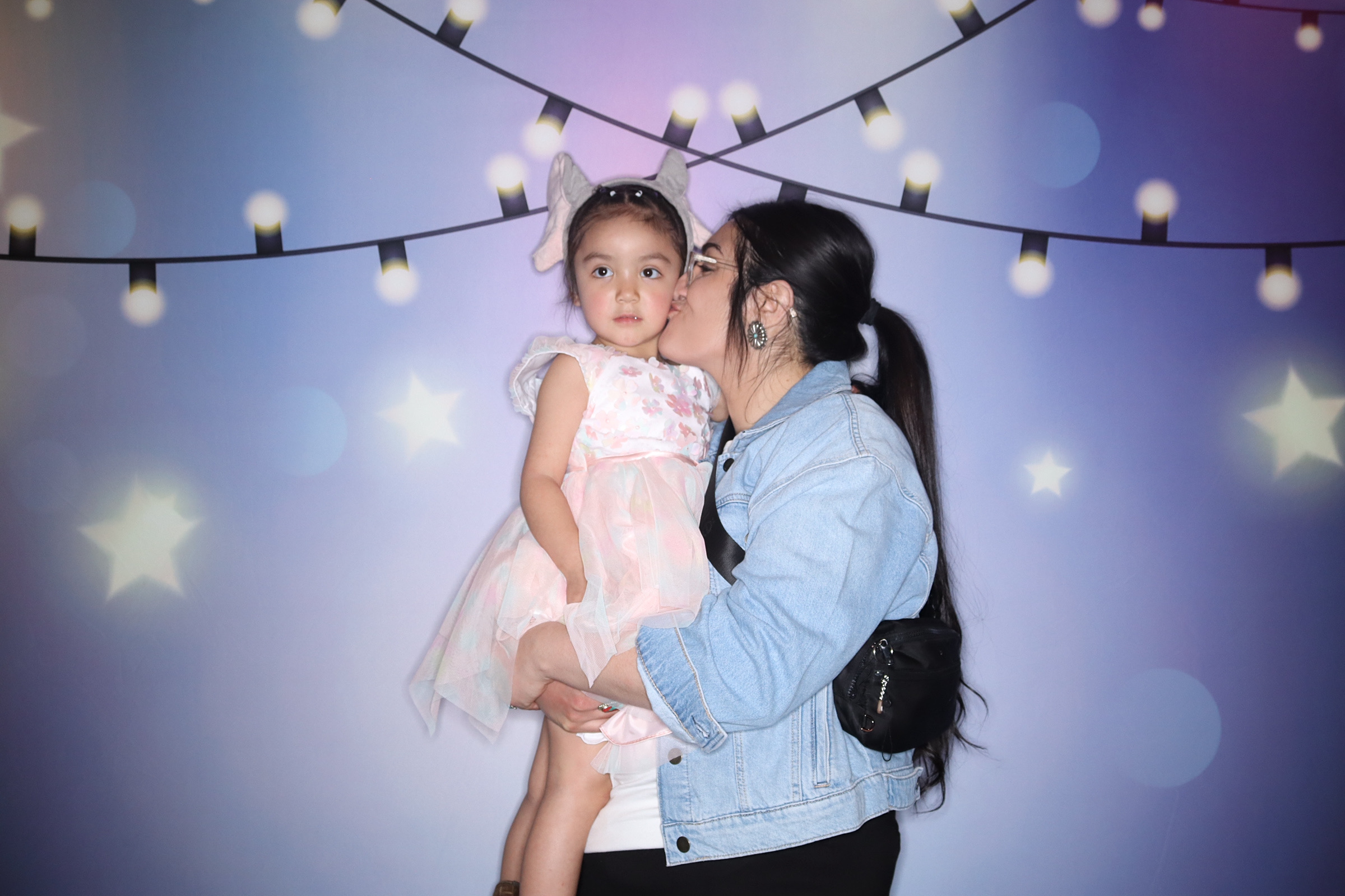 Tia and Gabrial Wedding | View more photos from the event at gallery.photoboothbillings.com/u/PhotoBoothBillings/Tia-and-Gabrial-Wedding