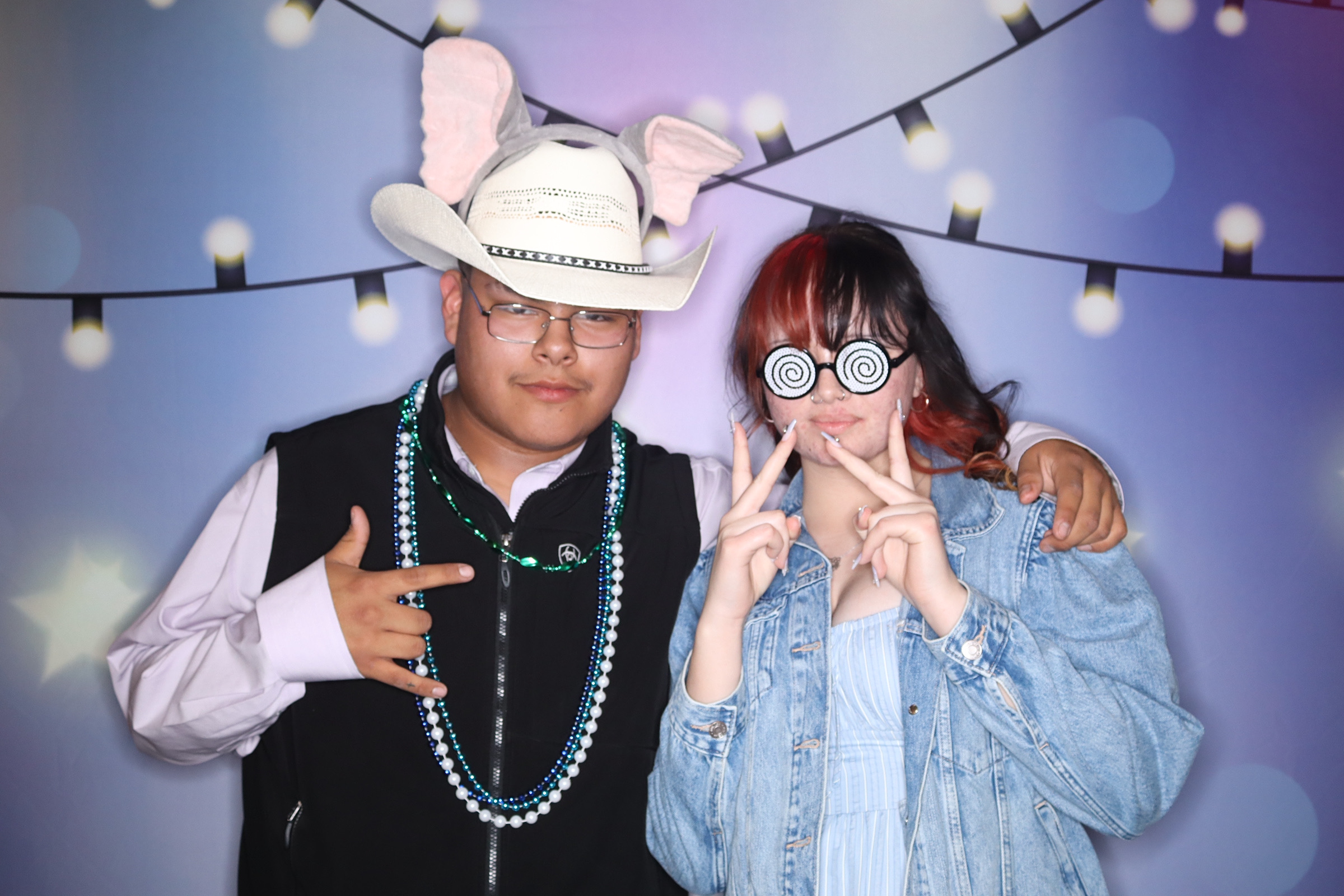 Tia and Gabrial Wedding | View more photos from the event at gallery.photoboothbillings.com/u/PhotoBoothBillings/Tia-and-Gabrial-Wedding