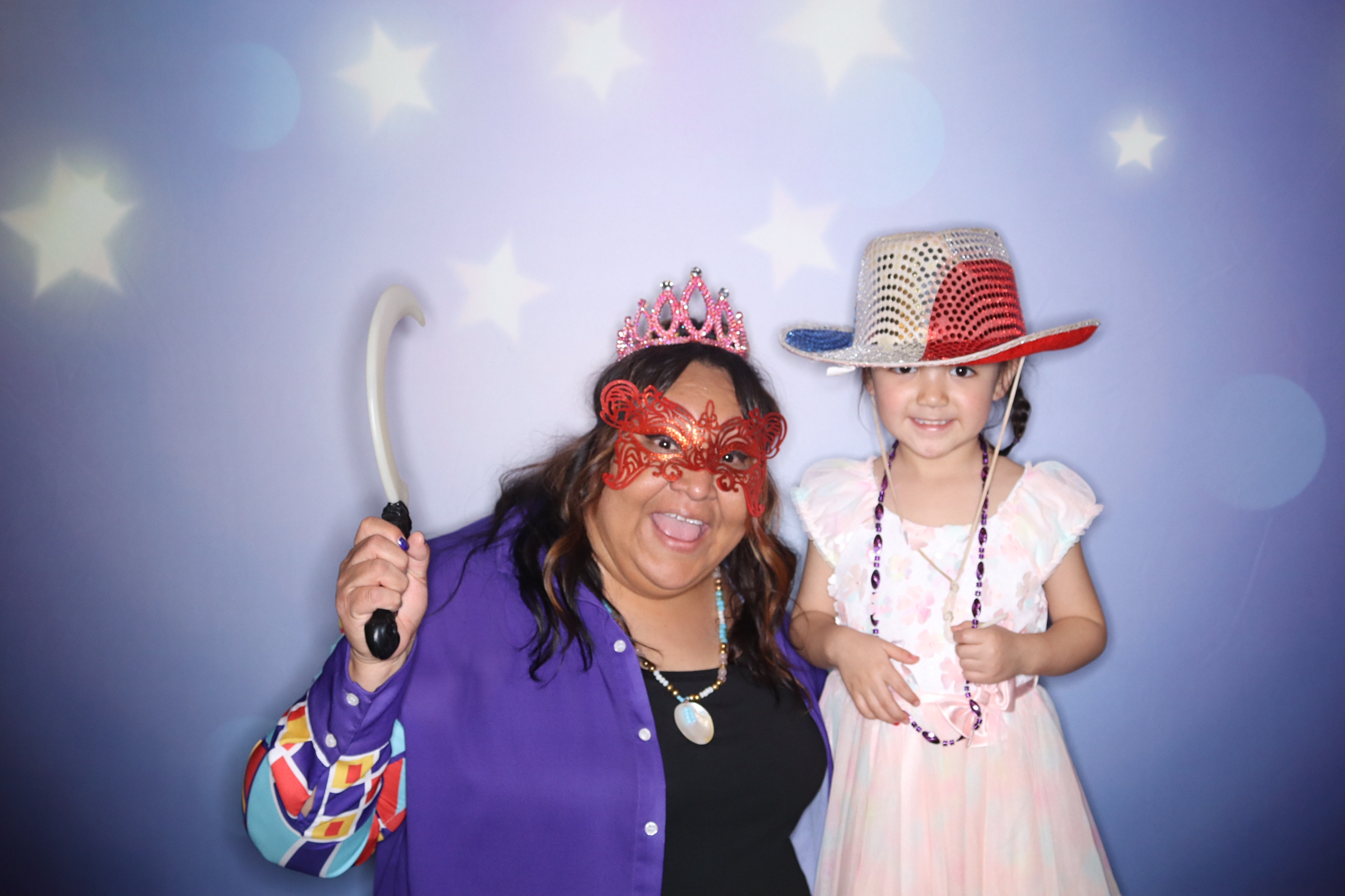 Tia and Gabrial Wedding | View more photos from the event at gallery.photoboothbillings.com/u/PhotoBoothBillings/Tia-and-Gabrial-Wedding