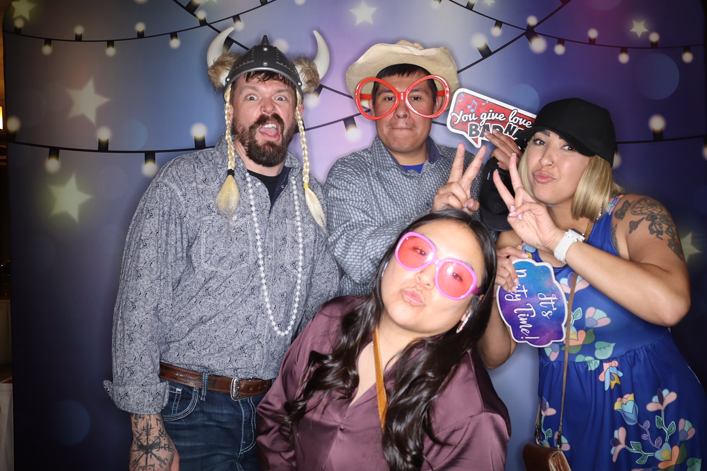 Tia and Gabrial Wedding | View more photos from the event at gallery.photoboothbillings.com/u/PhotoBoothBillings/Tia-and-Gabrial-Wedding