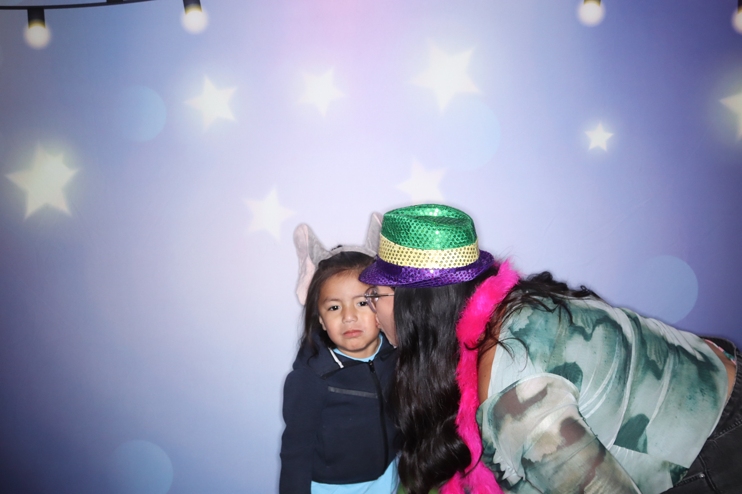 Tia and Gabrial Wedding | View more photos from the event at gallery.photoboothbillings.com/u/PhotoBoothBillings/Tia-and-Gabrial-Wedding