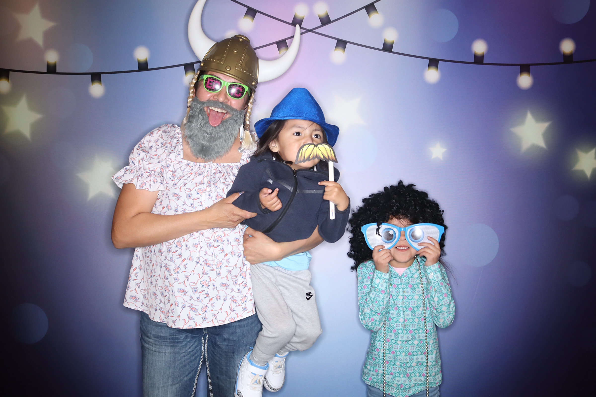 Tia and Gabrial Wedding | View more photos from the event at gallery.photoboothbillings.com/u/PhotoBoothBillings/Tia-and-Gabrial-Wedding