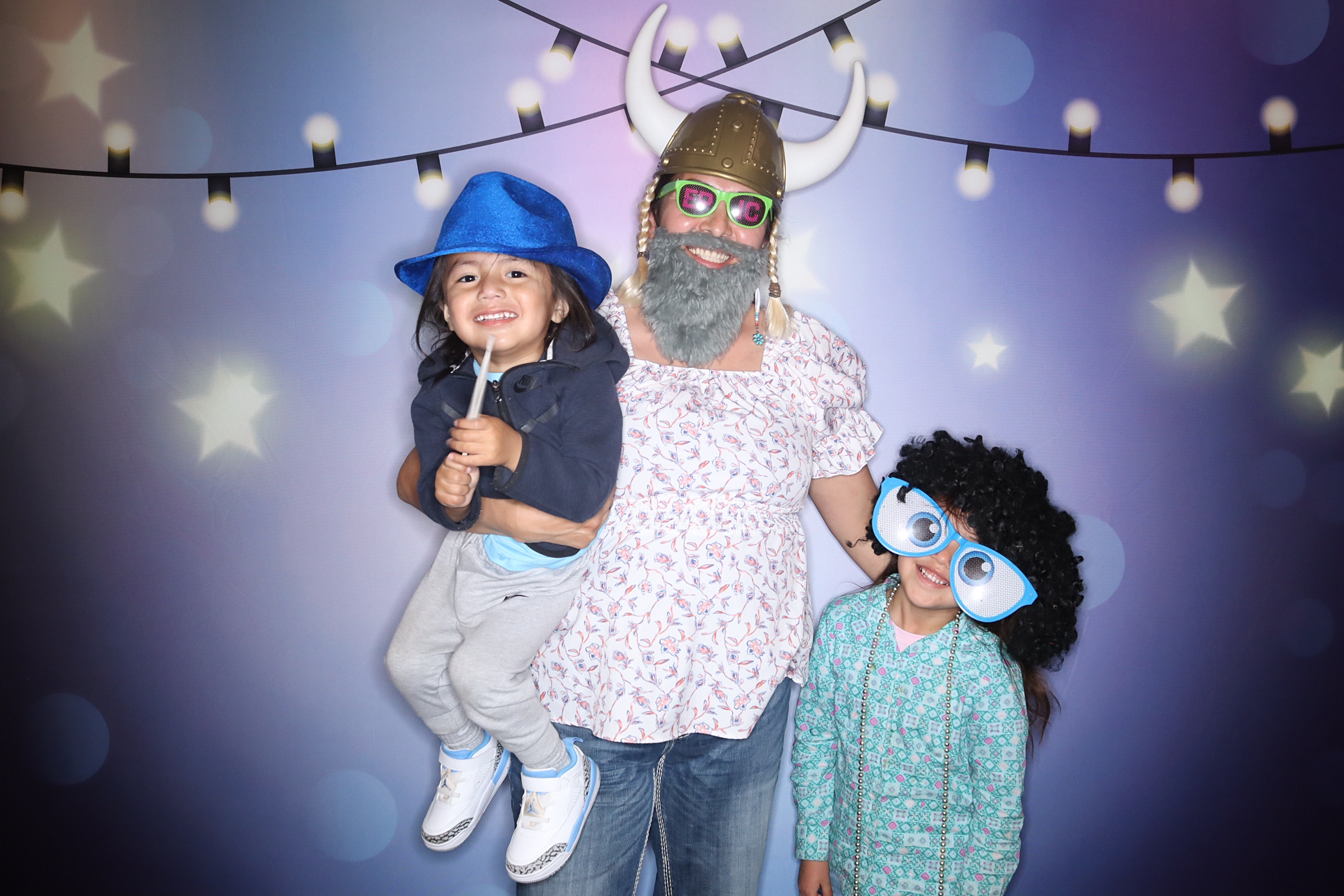 Tia and Gabrial Wedding | View more photos from the event at gallery.photoboothbillings.com/u/PhotoBoothBillings/Tia-and-Gabrial-Wedding