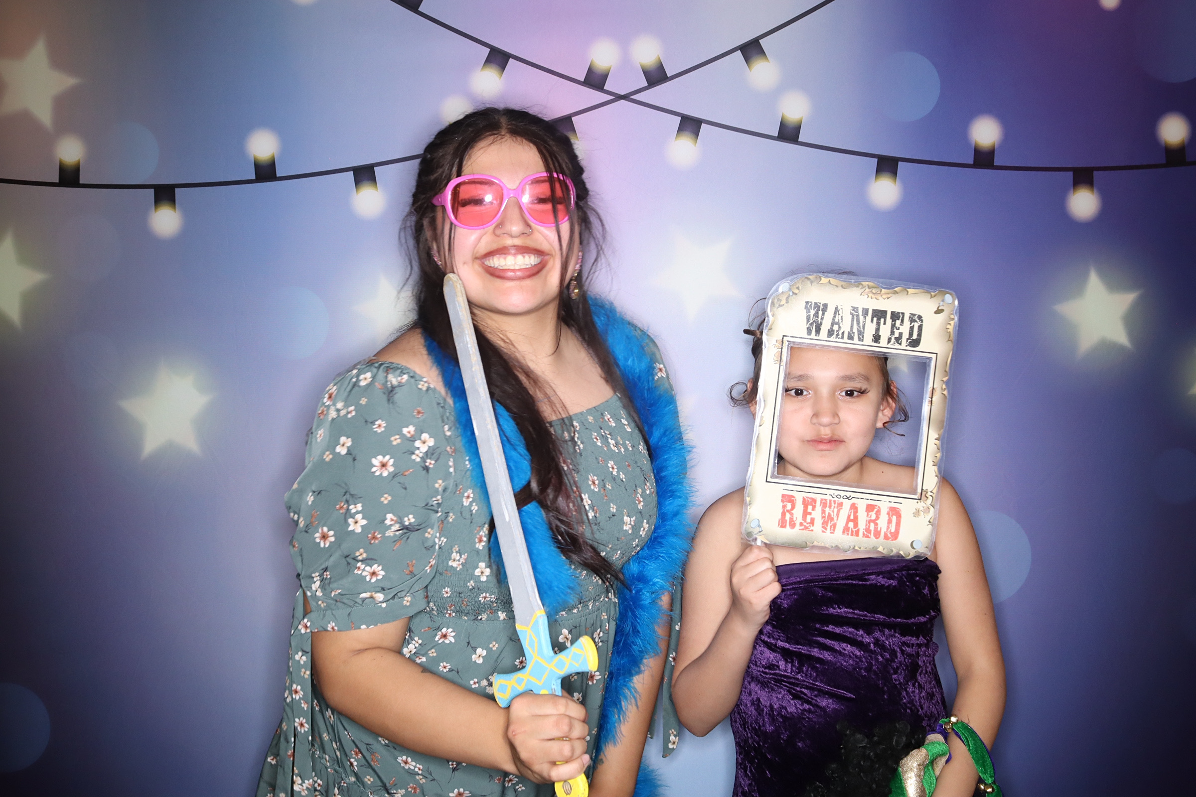 Tia and Gabrial Wedding | View more photos from the event at gallery.photoboothbillings.com/u/PhotoBoothBillings/Tia-and-Gabrial-Wedding