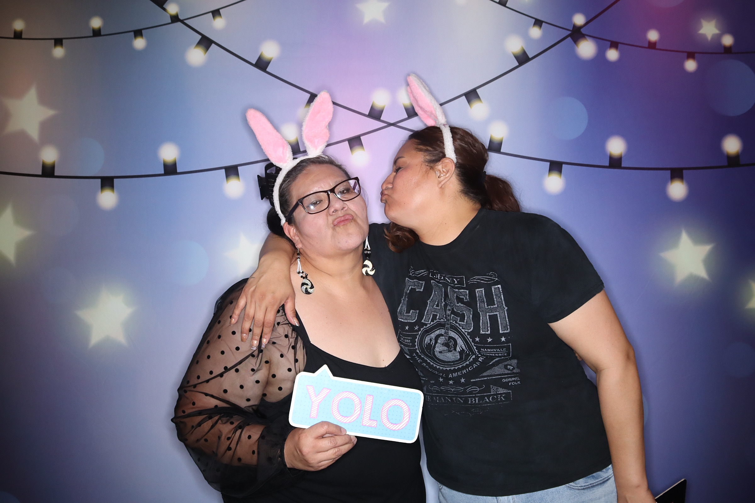 Tia and Gabrial Wedding | View more photos from the event at gallery.photoboothbillings.com/u/PhotoBoothBillings/Tia-and-Gabrial-Wedding