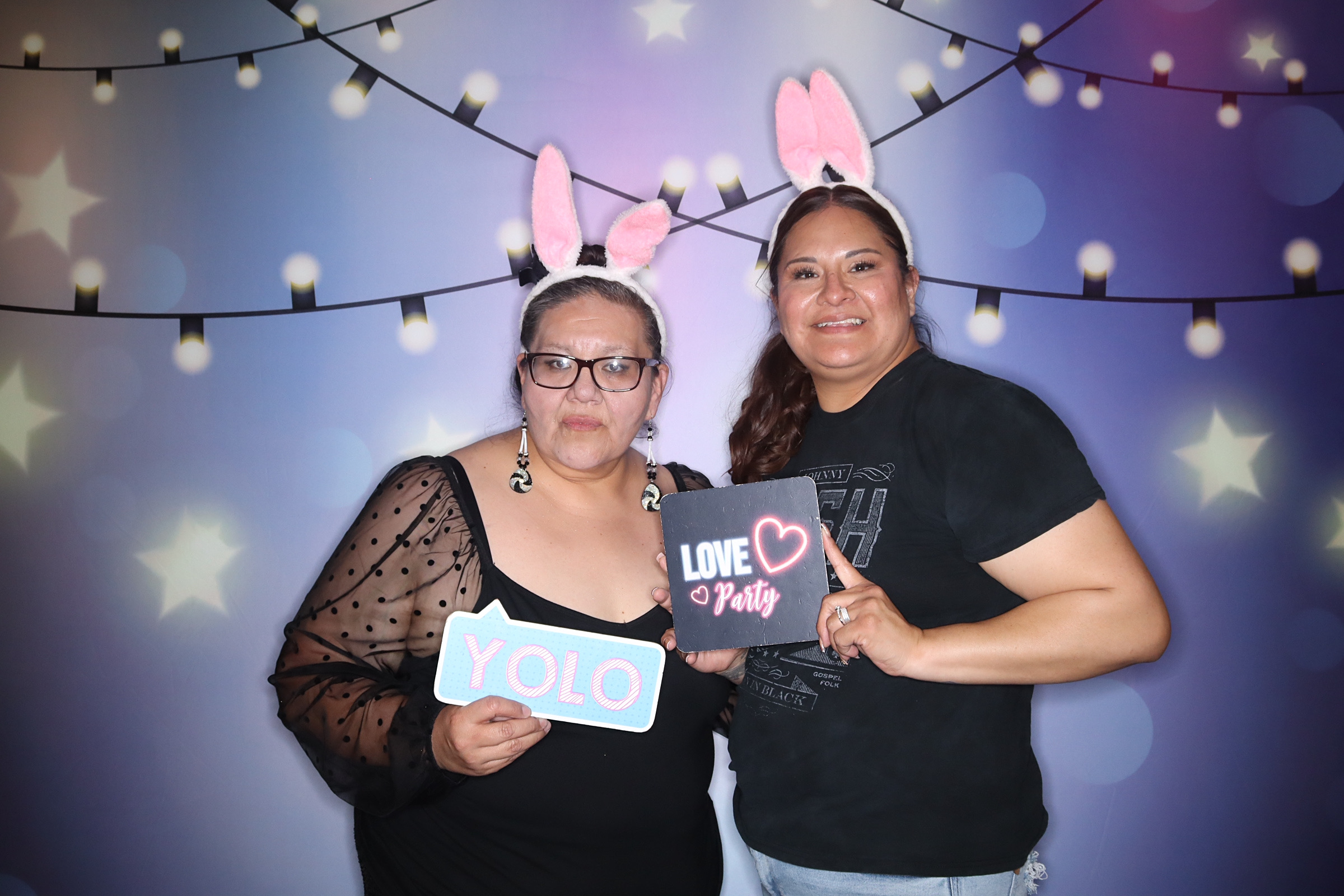 Tia and Gabrial Wedding | View more photos from the event at gallery.photoboothbillings.com/u/PhotoBoothBillings/Tia-and-Gabrial-Wedding