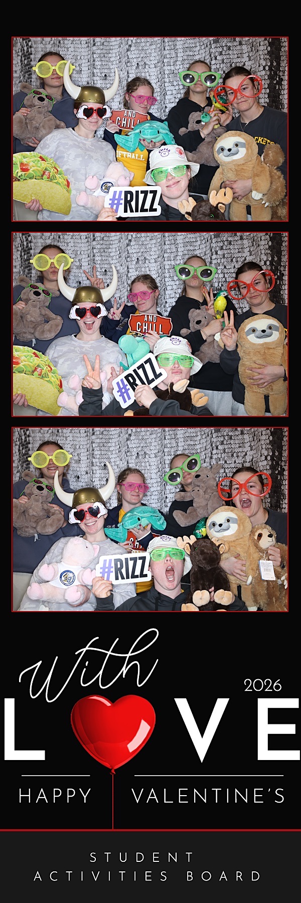 Valentine's Day Party | View more photos from the event at gallery.photoboothbillings.com/u/PhotoBoothBillings/Valentines-Day-Party