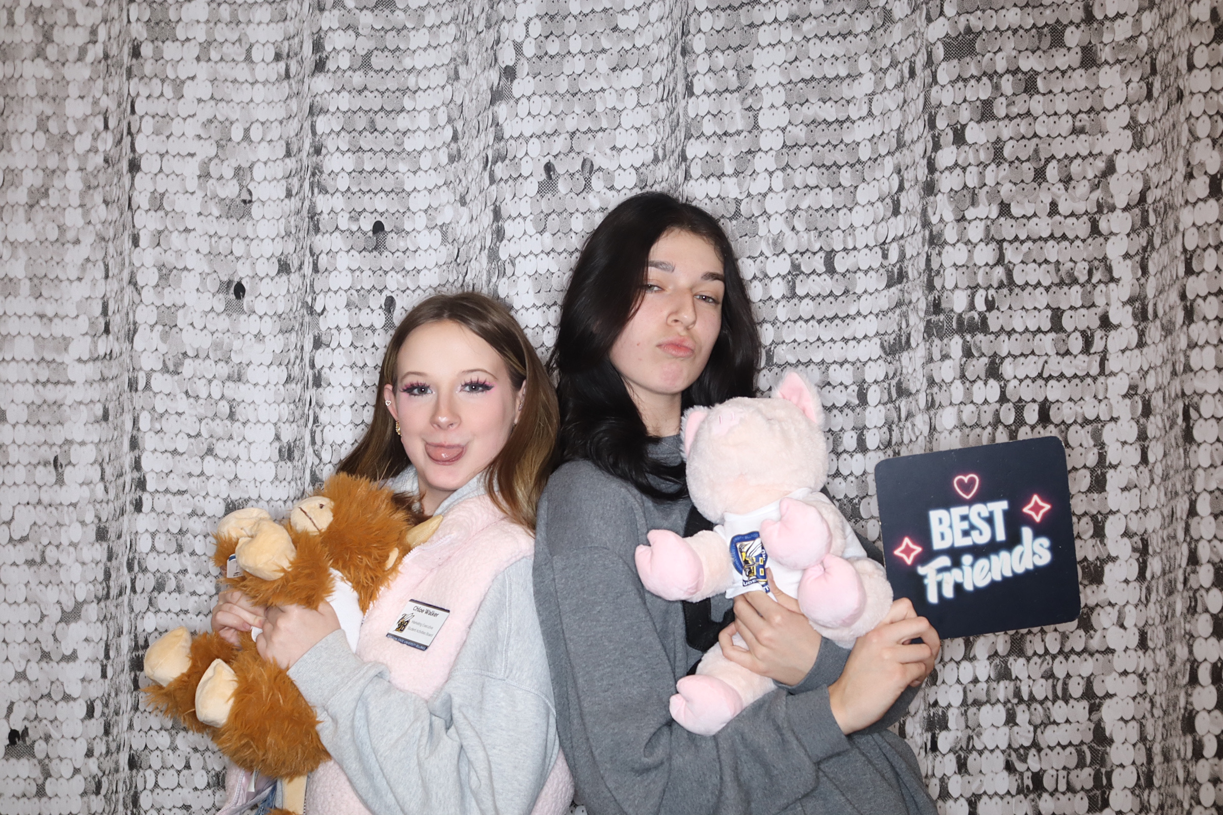 Valentine's Day Party | View more photos from the event at gallery.photoboothbillings.com/u/PhotoBoothBillings/Valentines-Day-Party