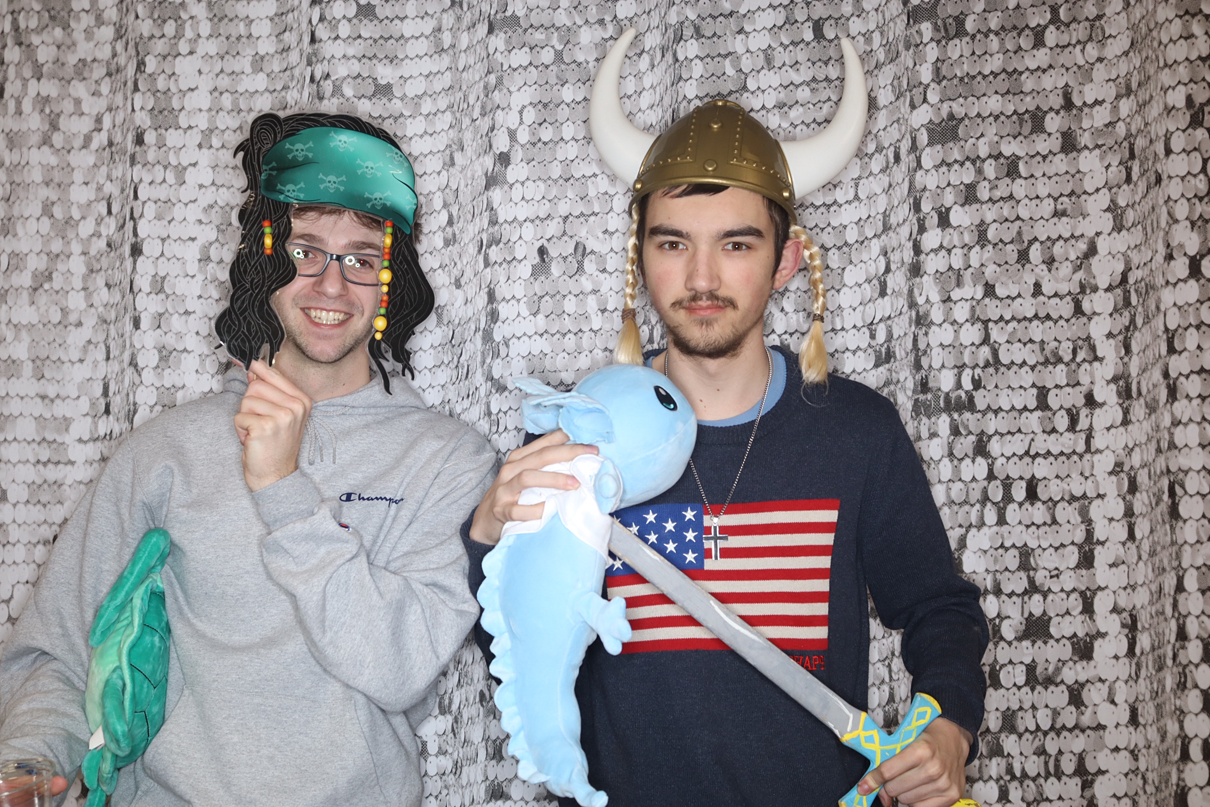 Valentine's Day Party | View more photos from the event at gallery.photoboothbillings.com/u/PhotoBoothBillings/Valentines-Day-Party