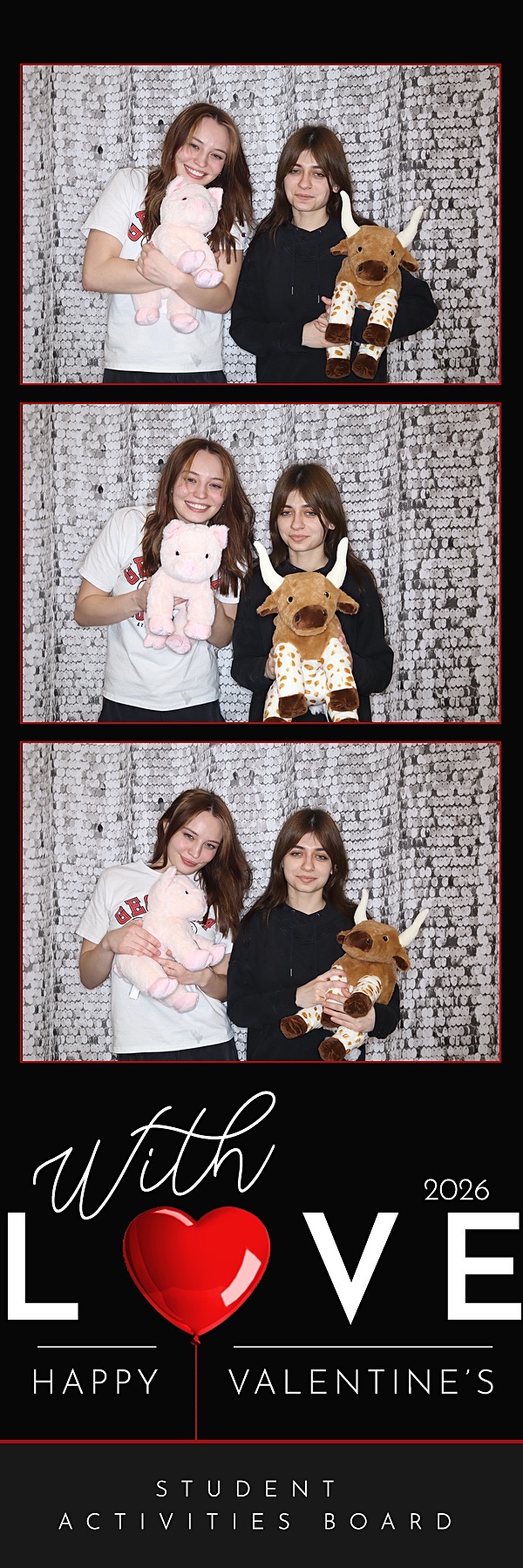 Valentine's Day Party | View more photos from the event at gallery.photoboothbillings.com/u/PhotoBoothBillings/Valentines-Day-Party