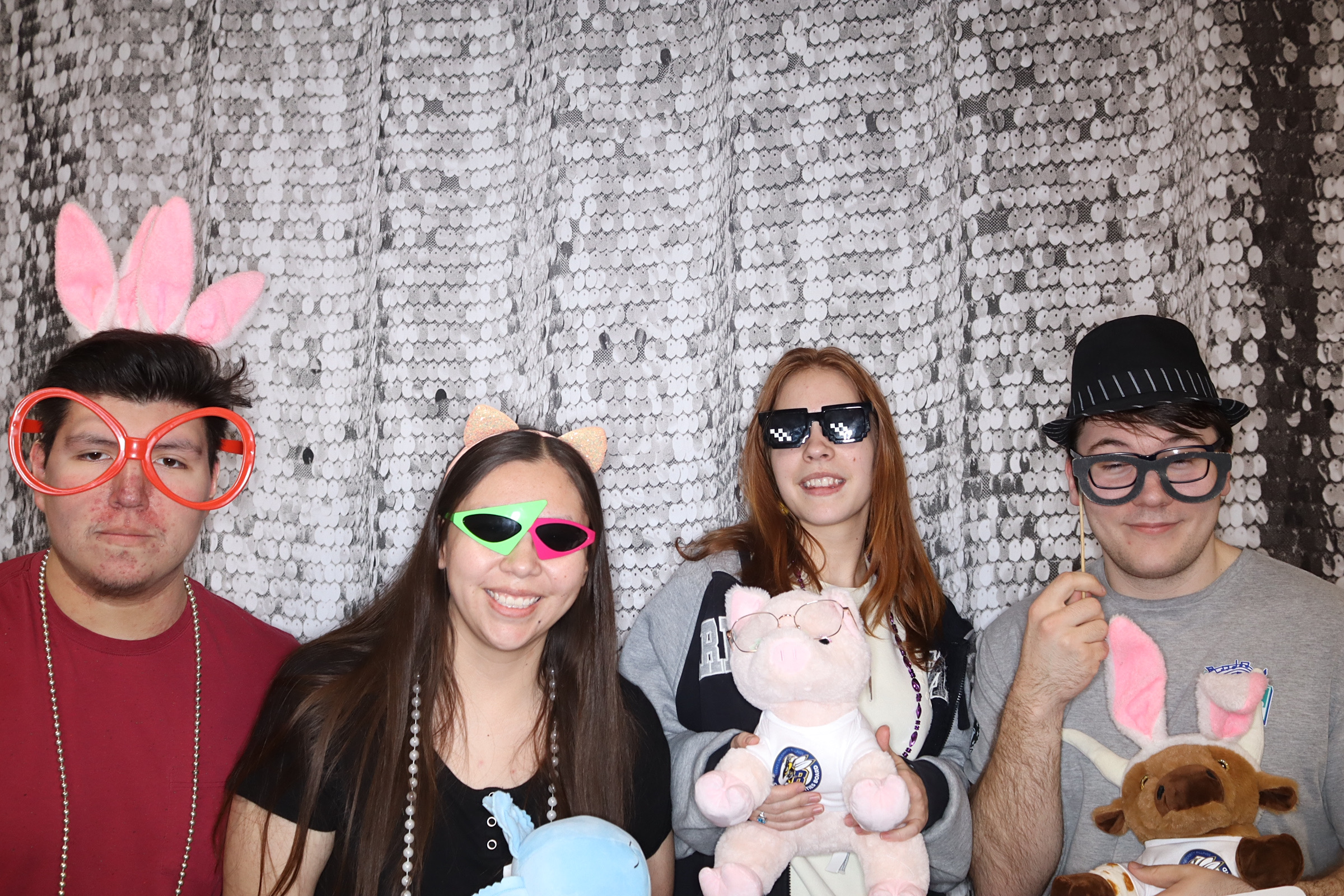 Valentine's Day Party | View more photos from the event at gallery.photoboothbillings.com/u/PhotoBoothBillings/Valentines-Day-Party