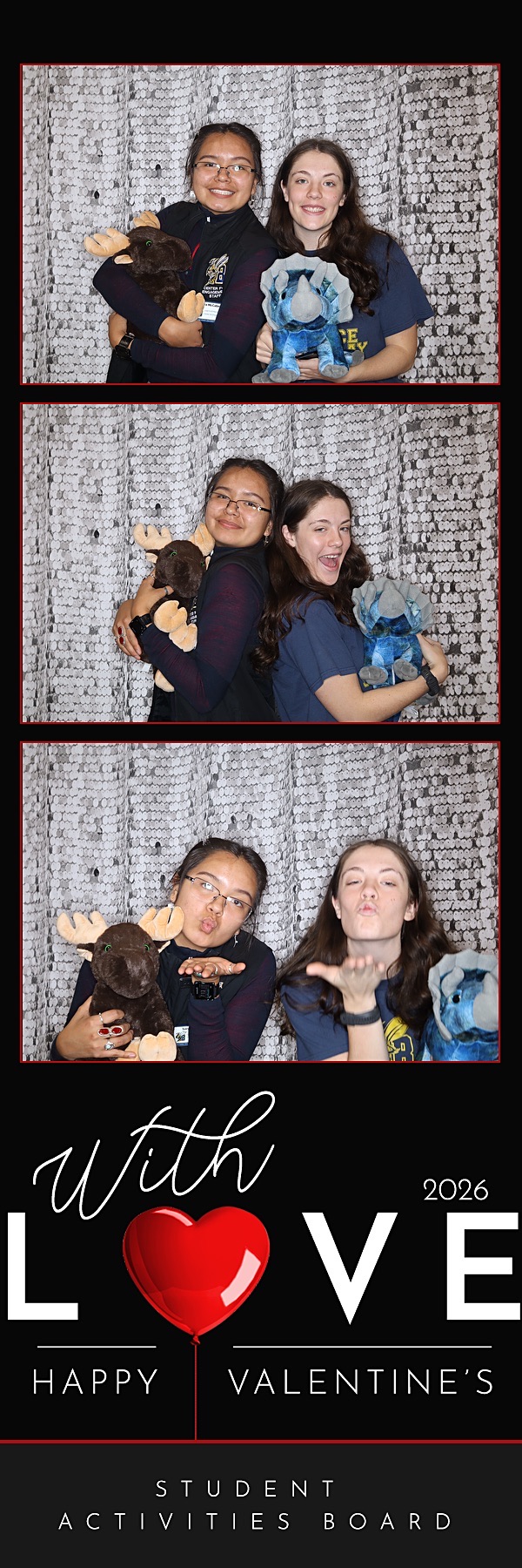 Valentine's Day Party | View more photos from the event at gallery.photoboothbillings.com/u/PhotoBoothBillings/Valentines-Day-Party