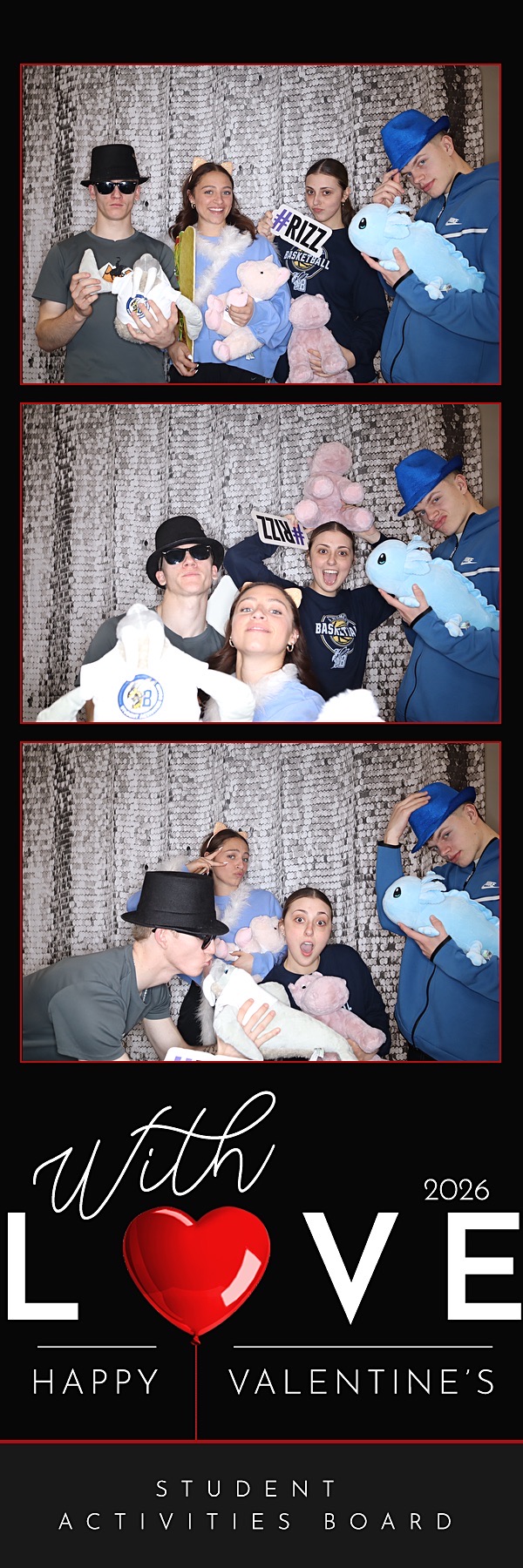 Valentine's Day Party | View more photos from the event at gallery.photoboothbillings.com/u/PhotoBoothBillings/Valentines-Day-Party