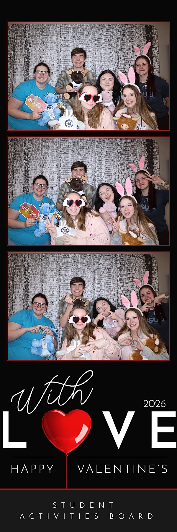 Valentine's Day Party | View more photos from the event at gallery.photoboothbillings.com/u/PhotoBoothBillings/Valentines-Day-Party