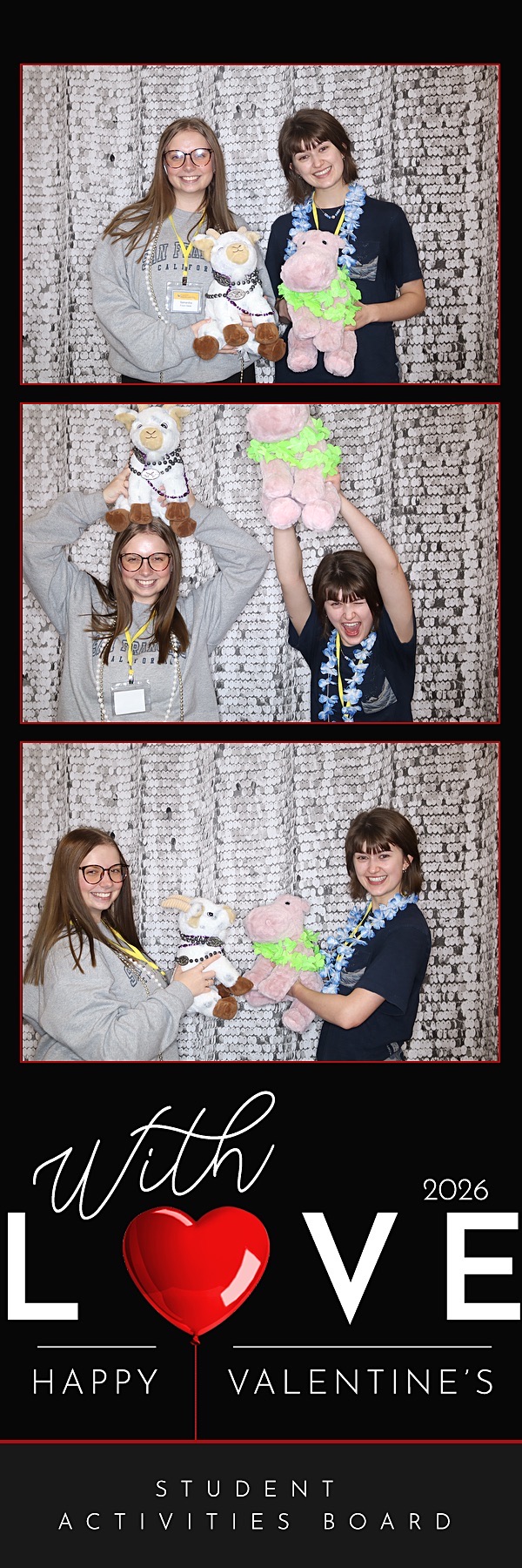 Valentine's Day Party | View more photos from the event at gallery.photoboothbillings.com/u/PhotoBoothBillings/Valentines-Day-Party