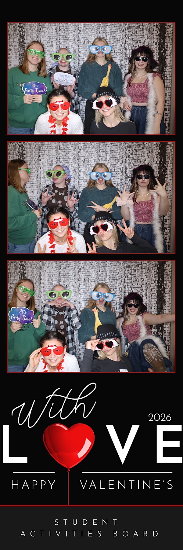 Valentine's Day Party | View more photos from the event at gallery.photoboothbillings.com/u/PhotoBoothBillings/Valentines-Day-Party