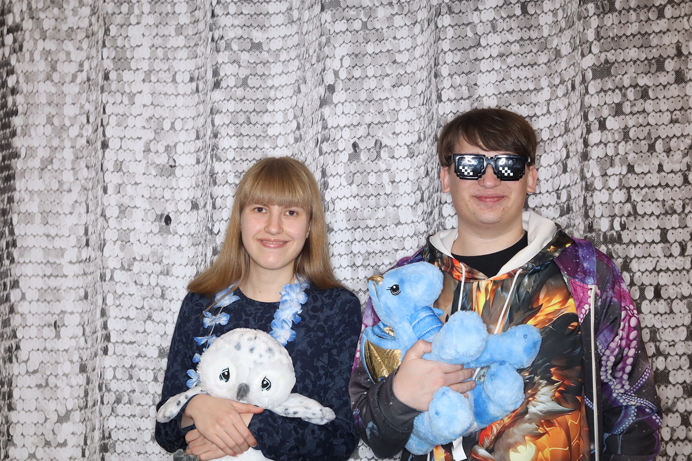 Valentine's Day Party | View more photos from the event at gallery.photoboothbillings.com/u/PhotoBoothBillings/Valentines-Day-Party